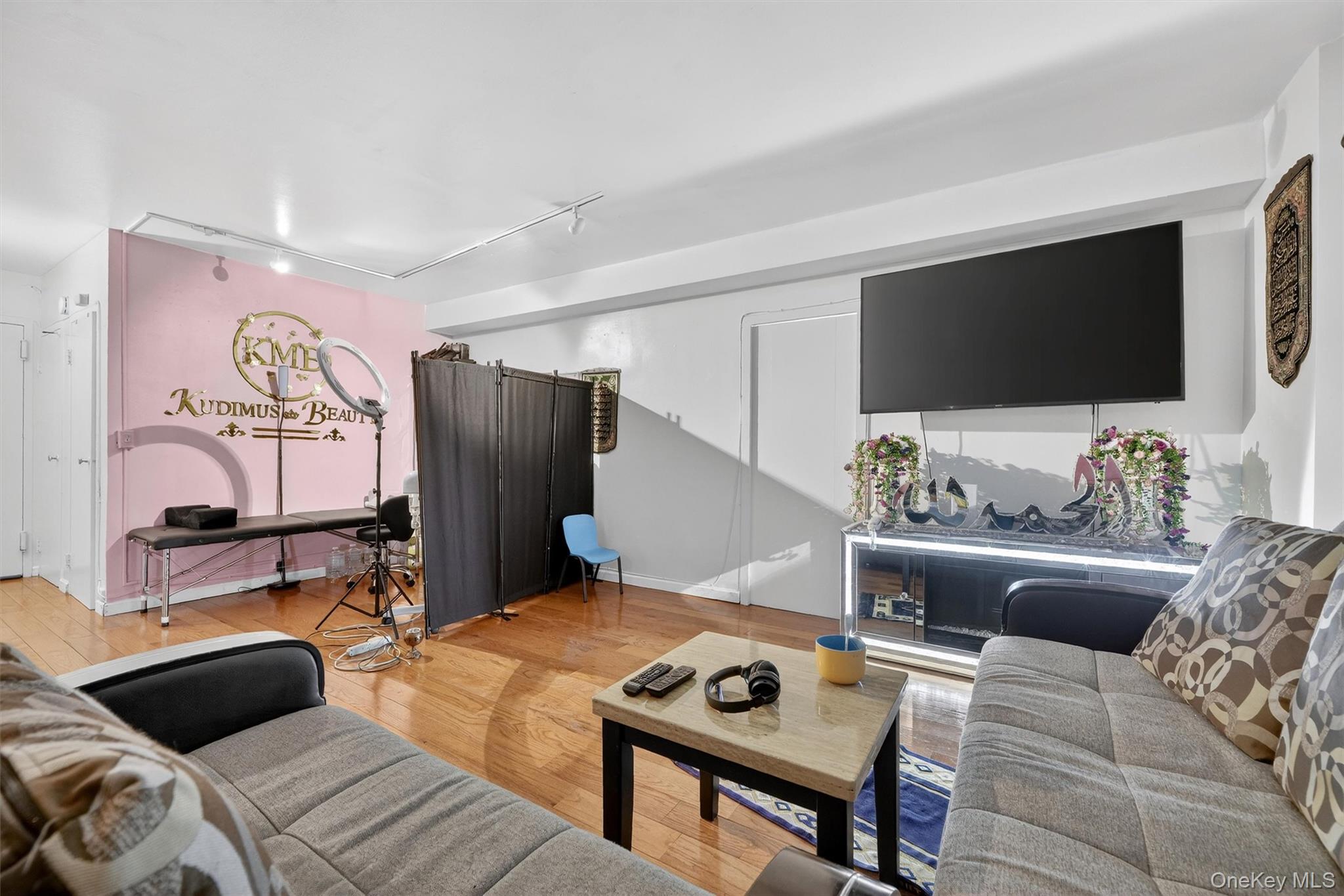 #8 photo, 5 Fordham Hill Oval, Bronx , NY 10468