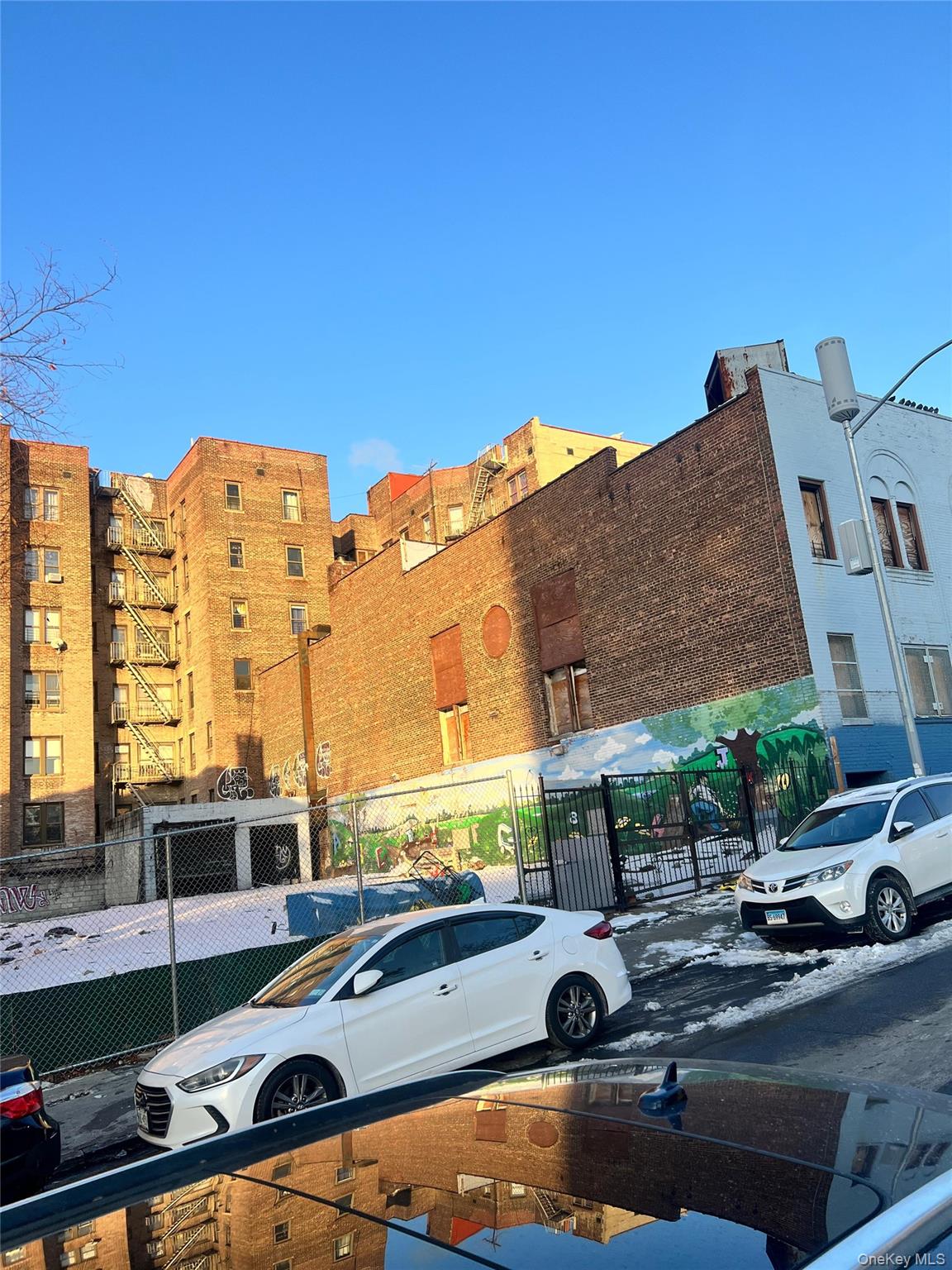 #11 photo, 1925 Grand Concourse, برونكس Bronx , NY 10453