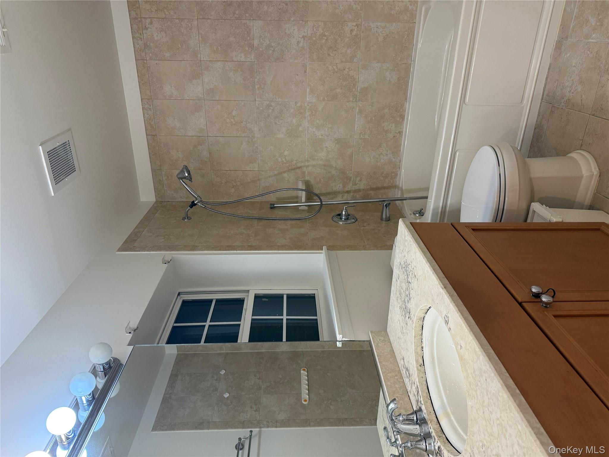 #3 photo, 2-16A Constitution Place, College Point , NY 11356