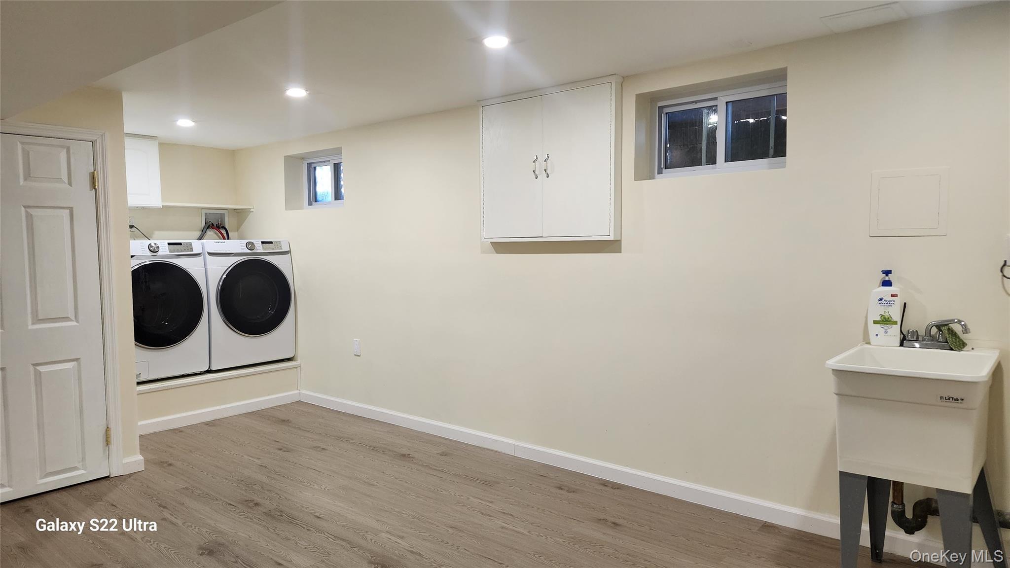 #16 photo, 101 Wayne Street, Jericho , NY 11753