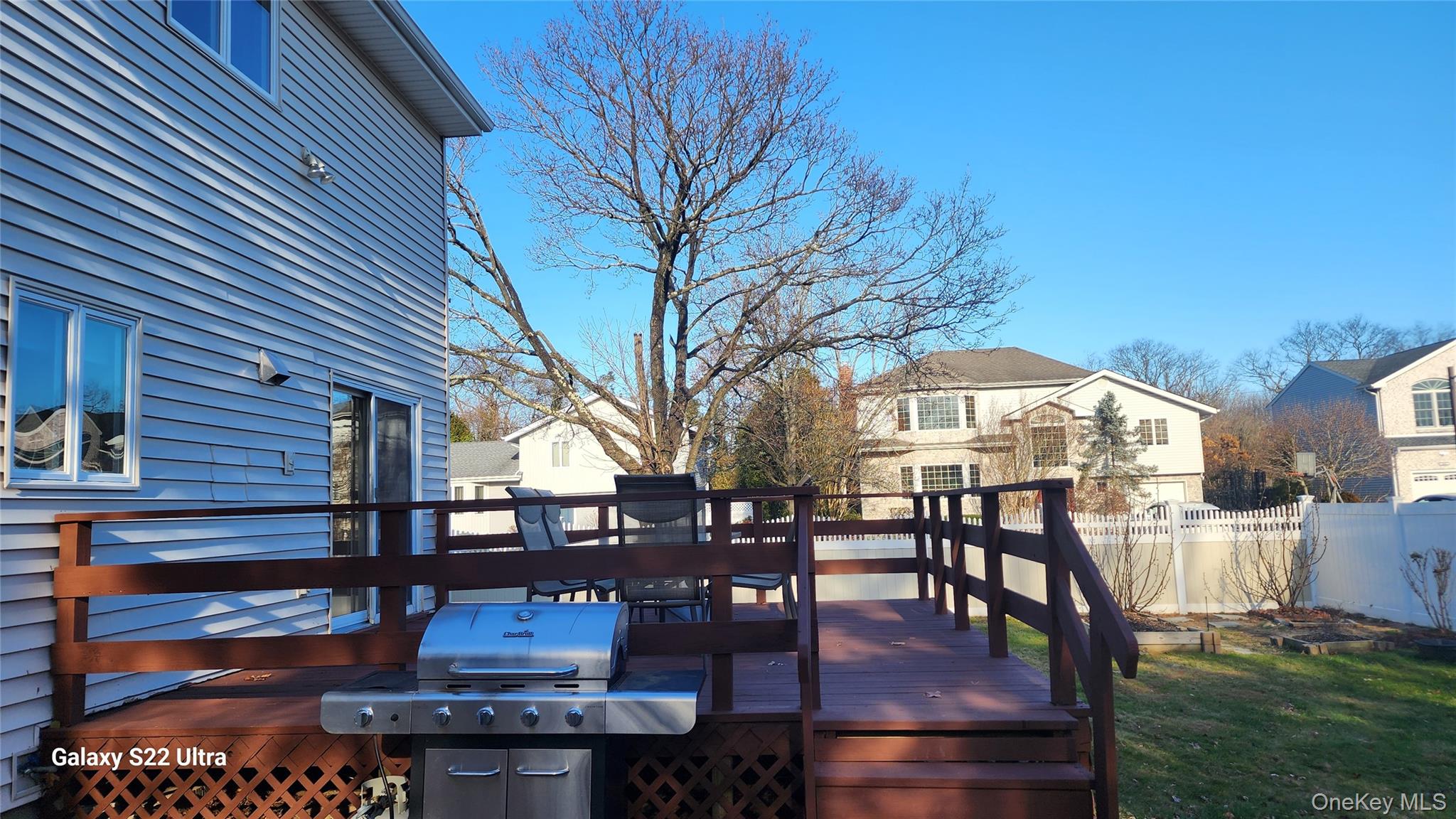 #17 photo, 101 Wayne Street, Jericho , NY 11753