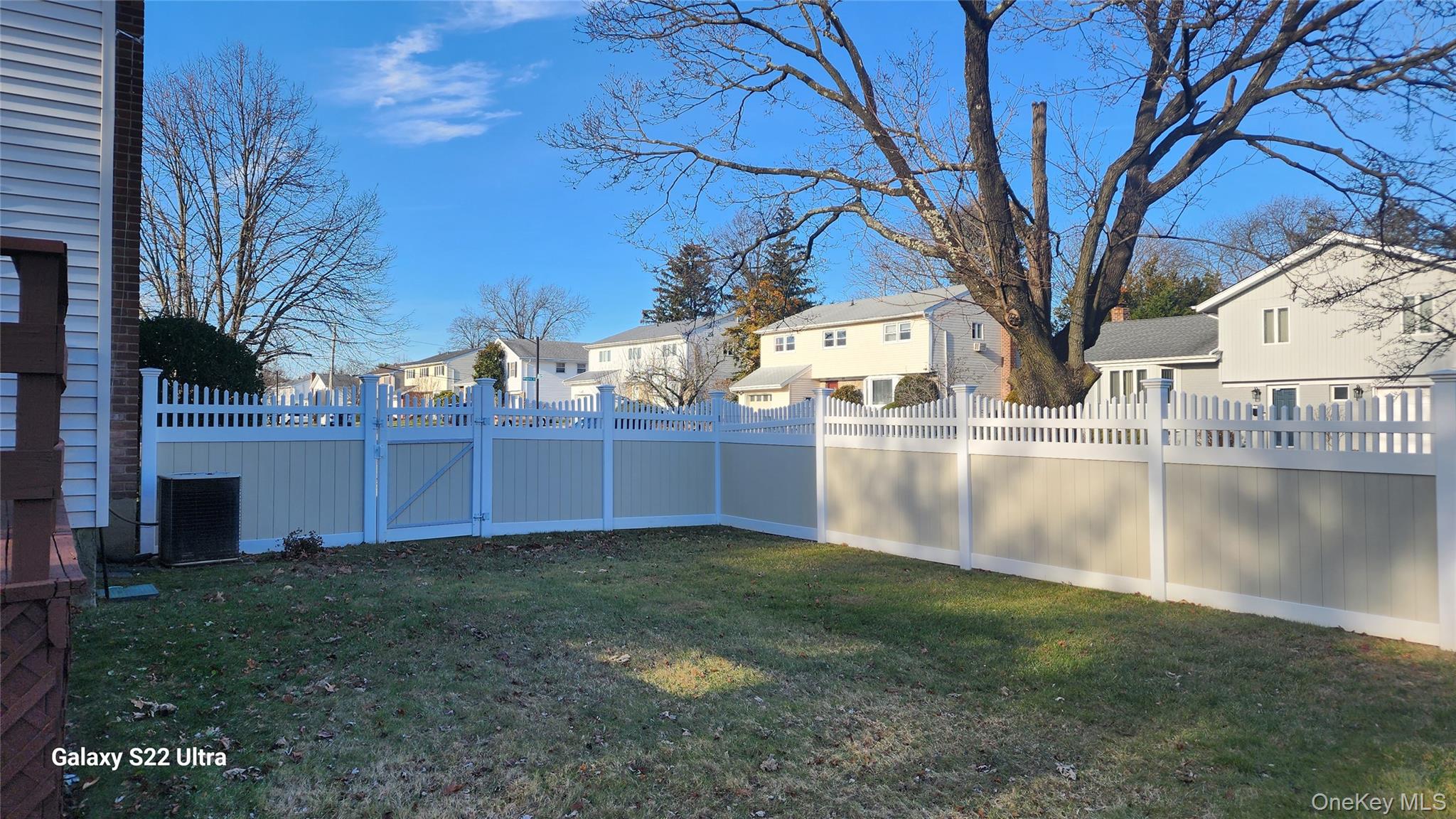 #20 photo, 101 Wayne Street, Jericho , NY 11753