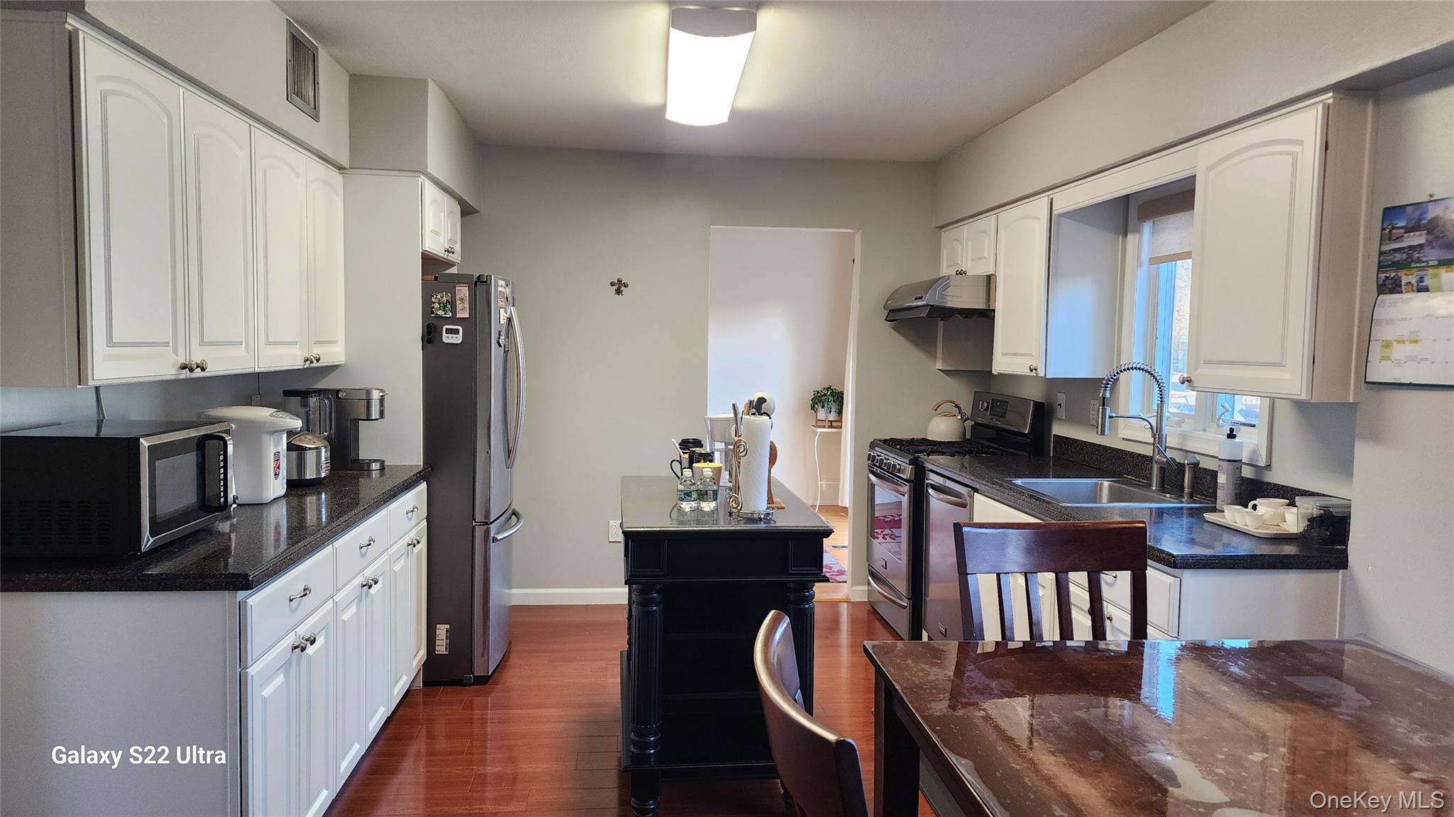 #7 photo, 101 Wayne Street, Jericho , NY 11753