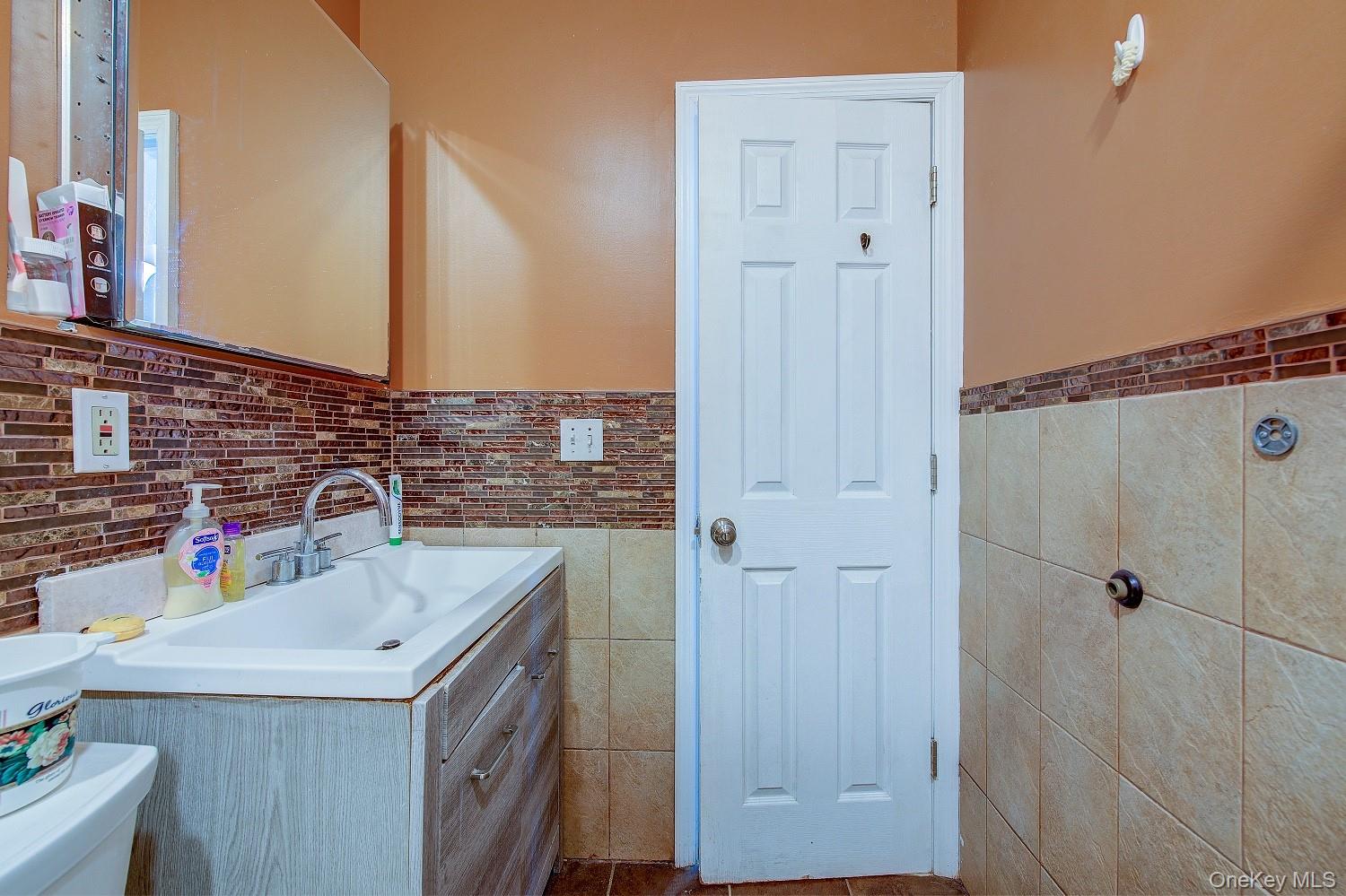 #20 photo, 111-20 145th Street, Jamaica , NY 11435