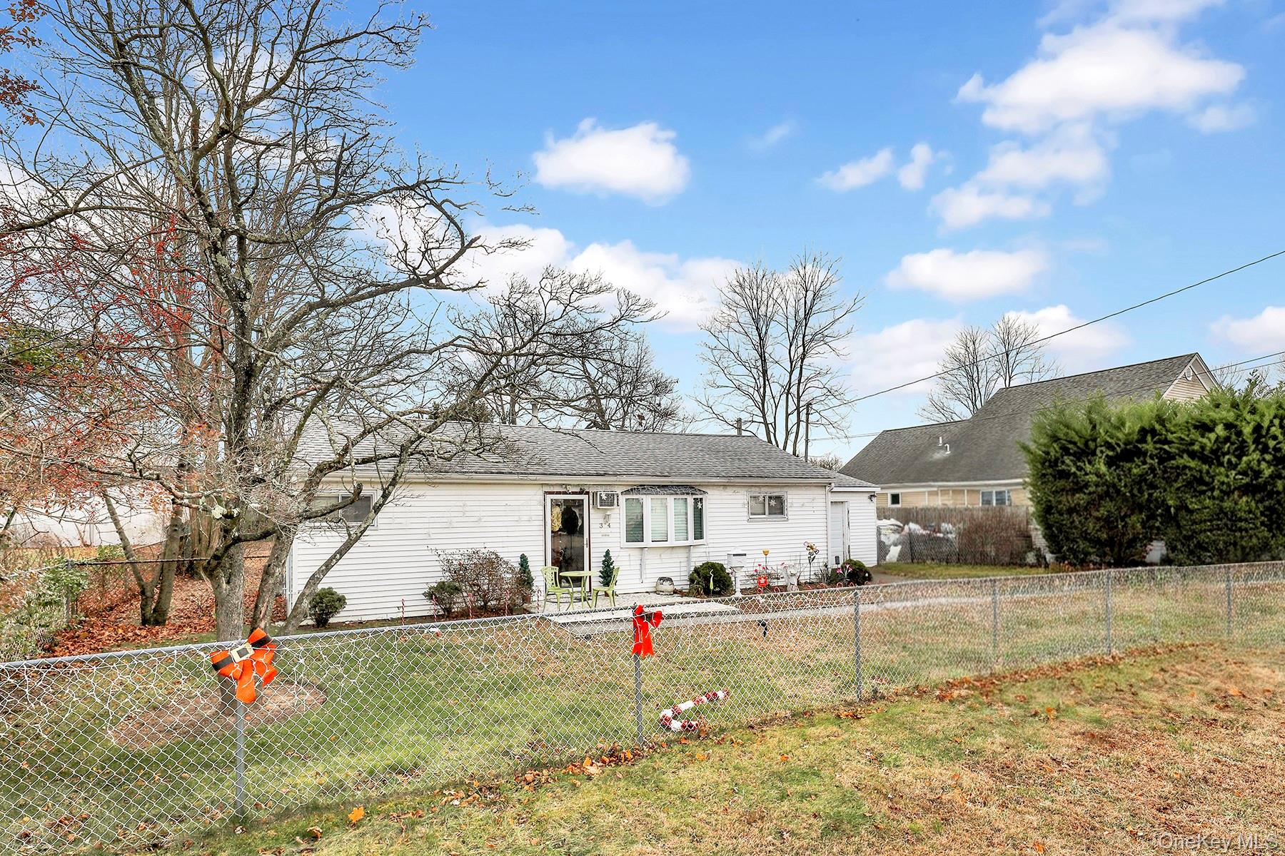 #2 photo, 34 Tamarack Street, Central Islip , NY 11722