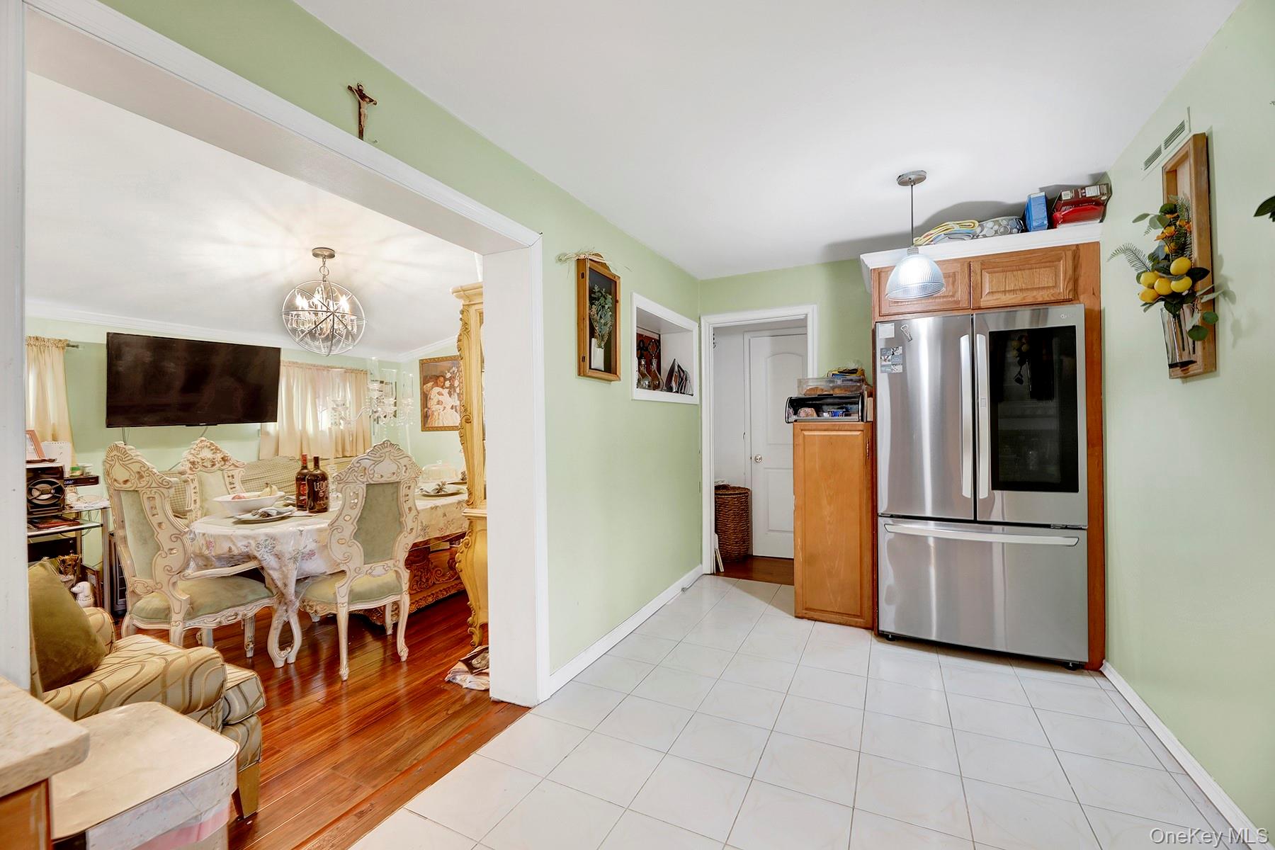 #7 photo, 34 Tamarack Street, Central Islip , NY 11722