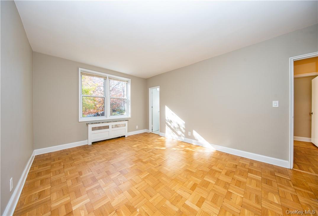 #10 photo, 1133 Midland Avenue, Bronxville , NY 10708