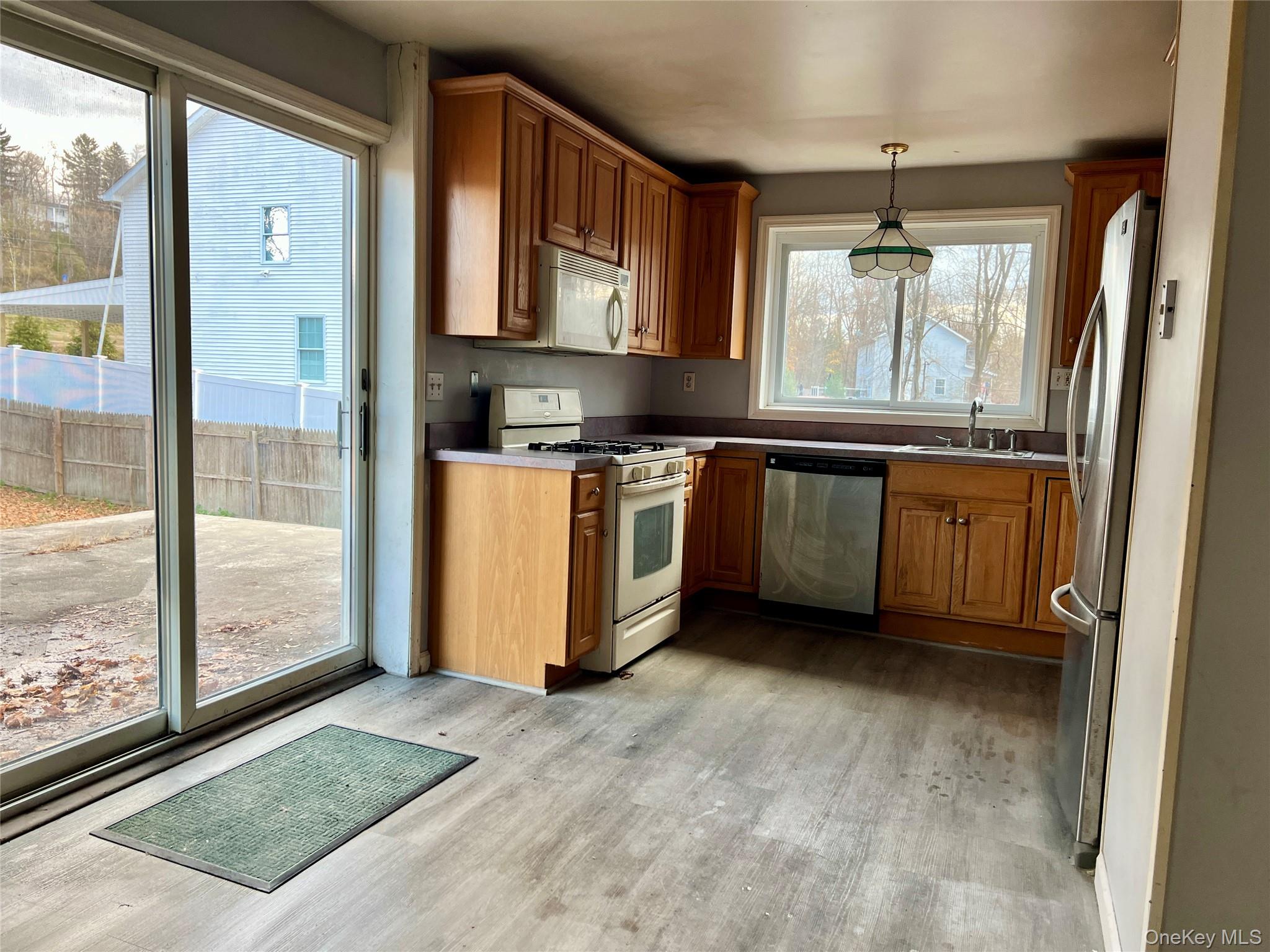 #12 photo, 3 Davis Road, Poughkeepsie , NY 12603