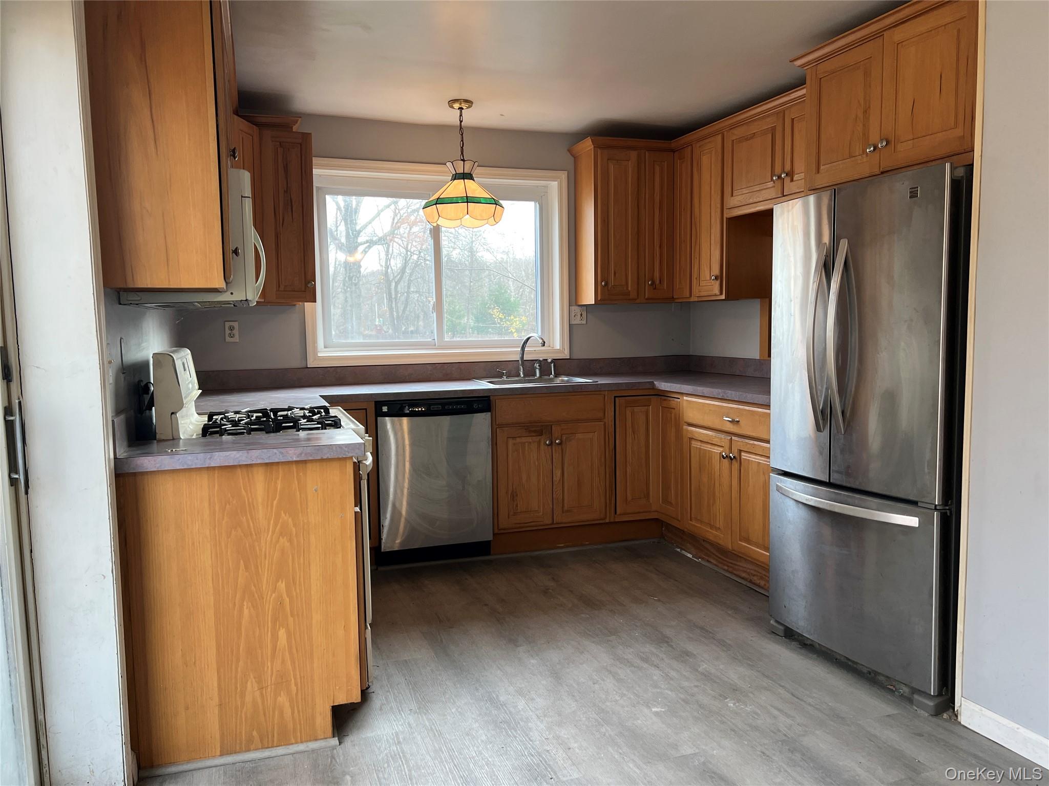 #9 photo, 3 Davis Road, Poughkeepsie , NY 12603