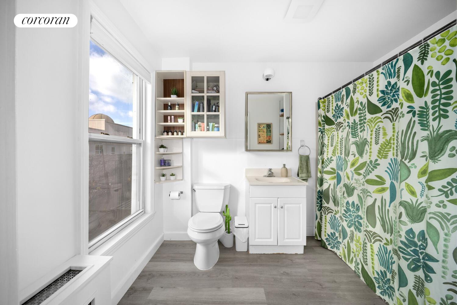 #5 photo, 75 NEWEL Street, Greenpoint , NY 11222