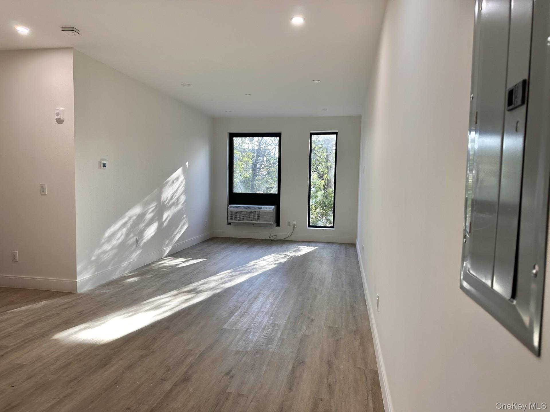 #2 photo, 362 W Merrick Road, Valley Stream , NY 11580