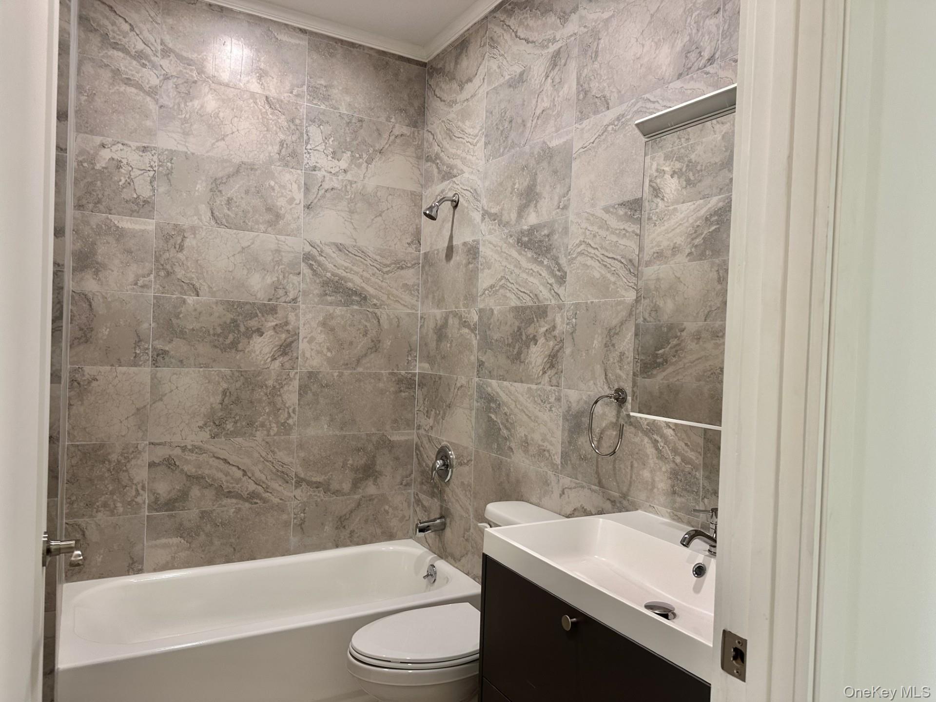 #4 photo, 362 W Merrick Road, Valley Stream , NY 11580