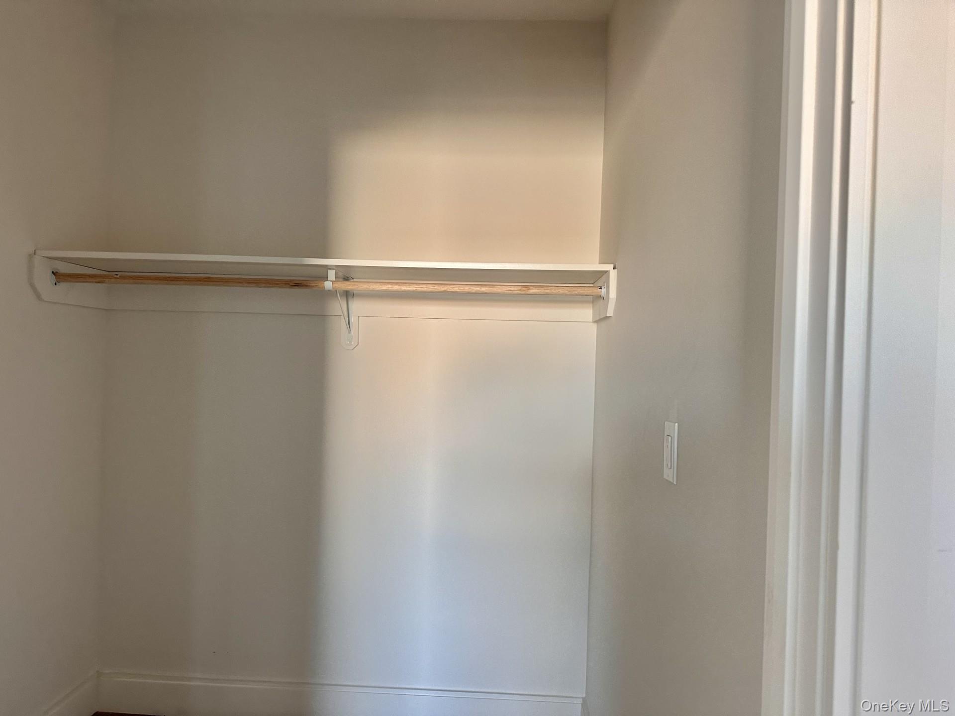 #5 photo, 362 W MERRICK Road, Valley Stream , NY 11580