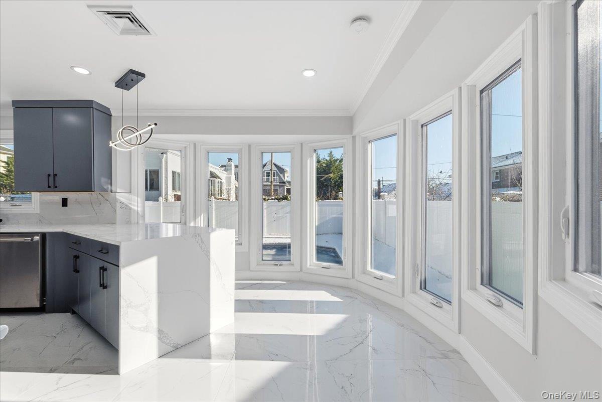 #10 photo, 88 Mark Lane, नासाउ काउंटी Atlantic Beach , NY 11509