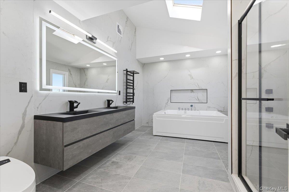 #19 photo, 88 Mark Lane, नासाउ काउंटी Atlantic Beach , NY 11509