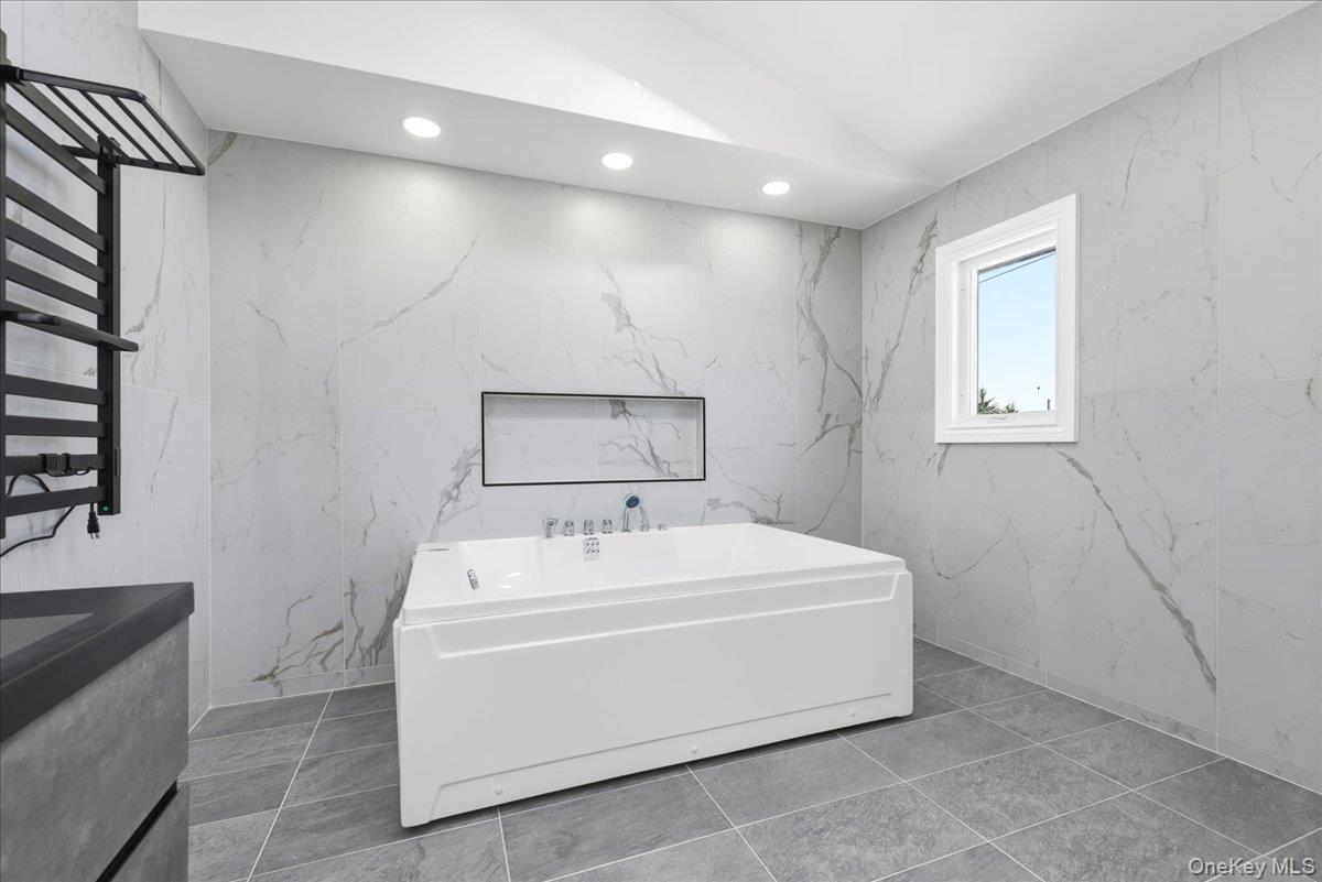 #20 photo, 88 Mark Lane, नासाउ काउंटी Atlantic Beach , NY 11509