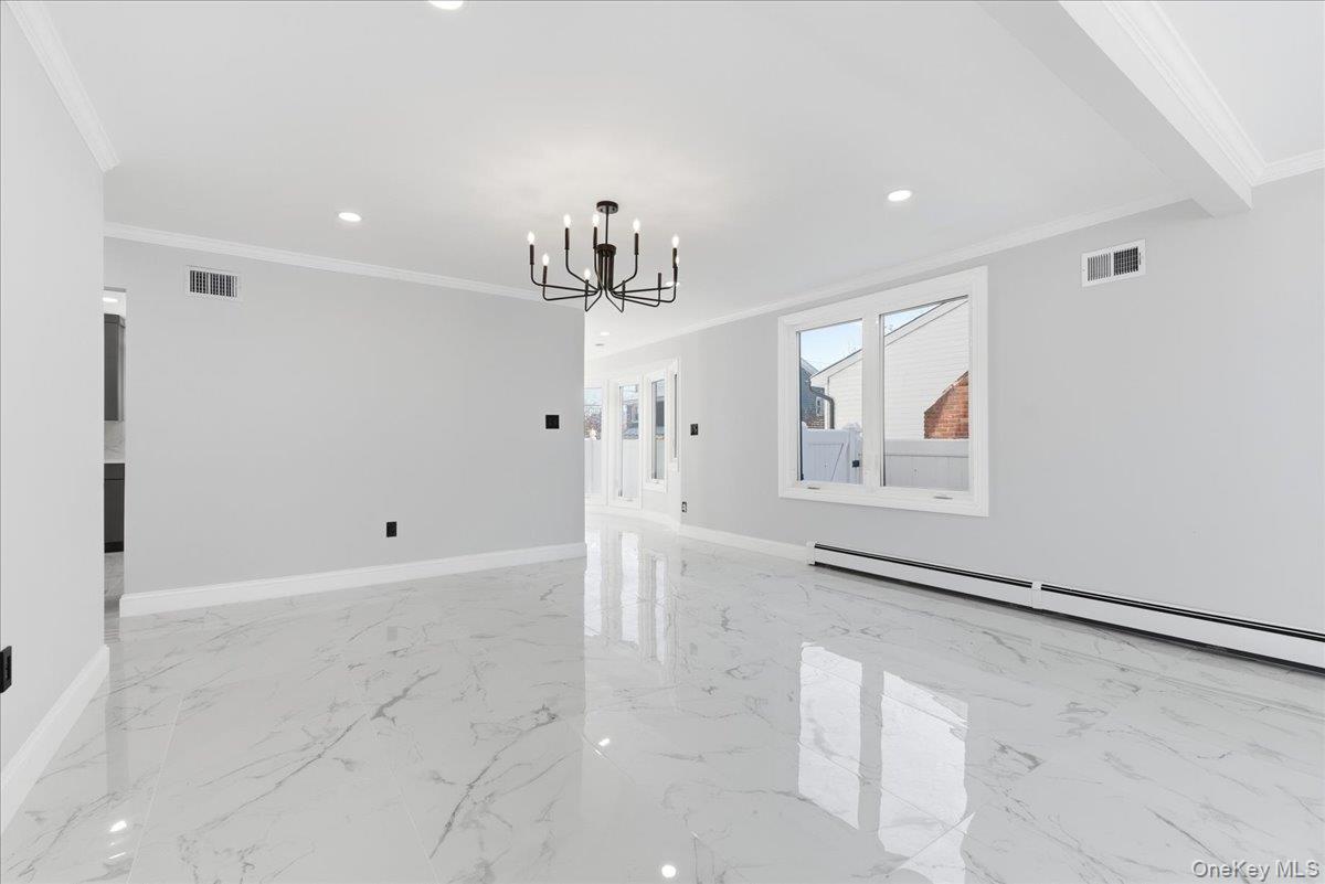 #4 photo, 88 Mark Lane, नासाउ काउंटी Atlantic Beach , NY 11509