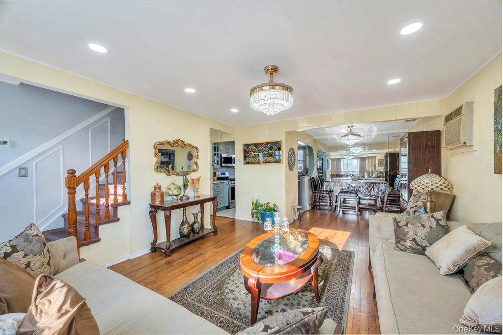 #10 photo, 181 Martens Avenue, Valley Stream , NY 11580