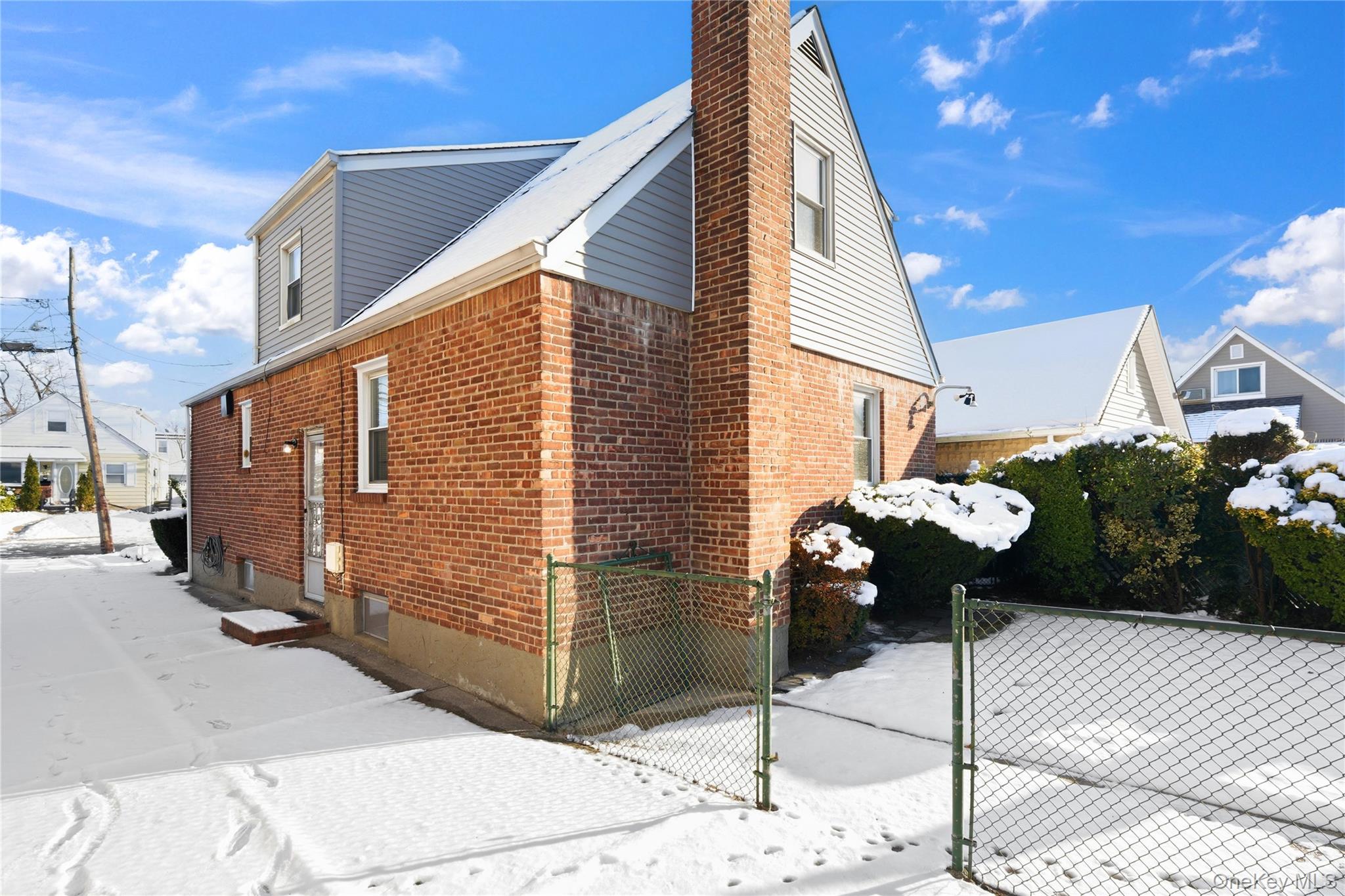 #5 photo, 76 Westend Avenue, Valley Stream , NY 11580