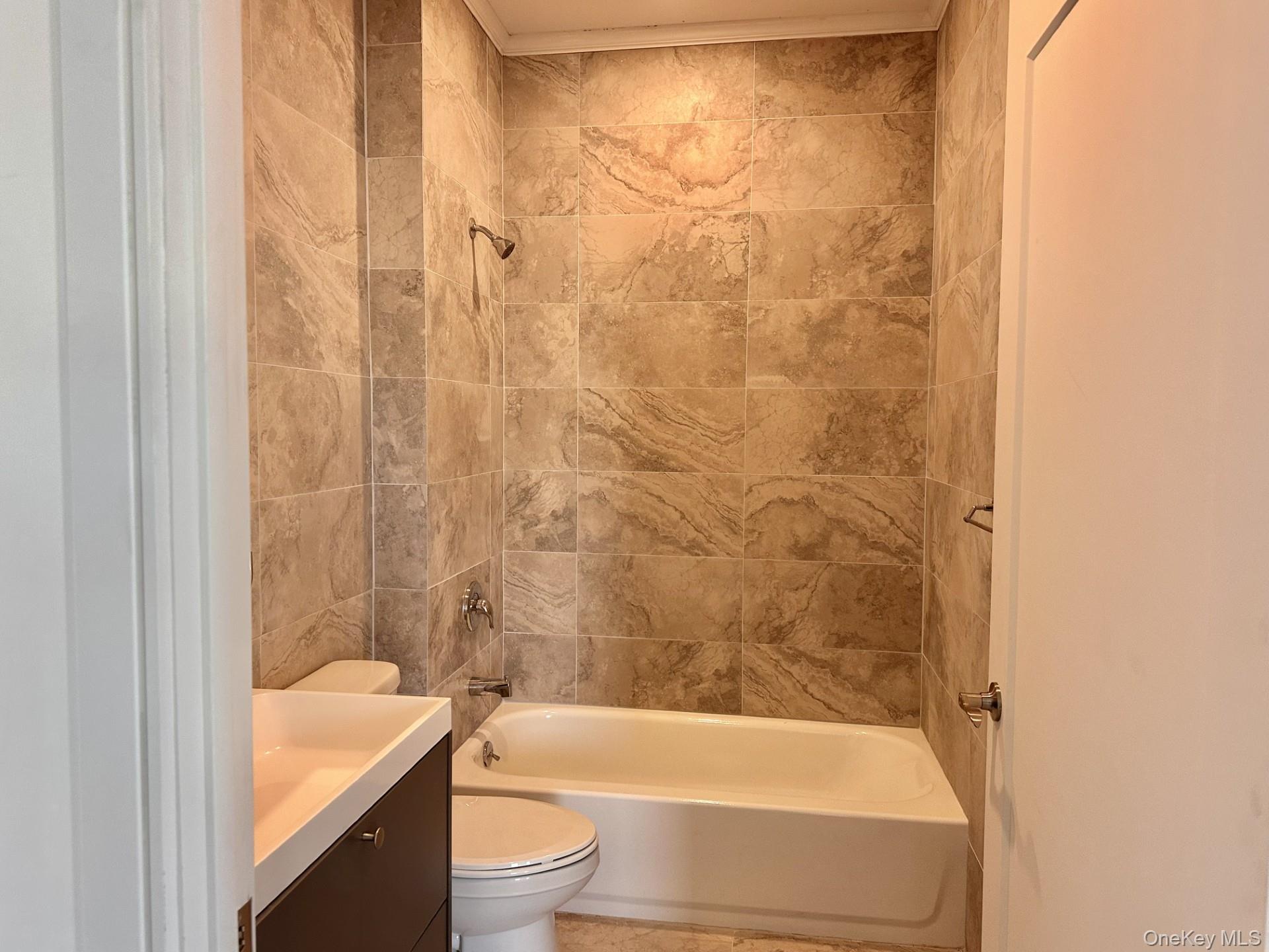 #2 photo, 362 W MERRICK Road, Valley Stream , NY 11580