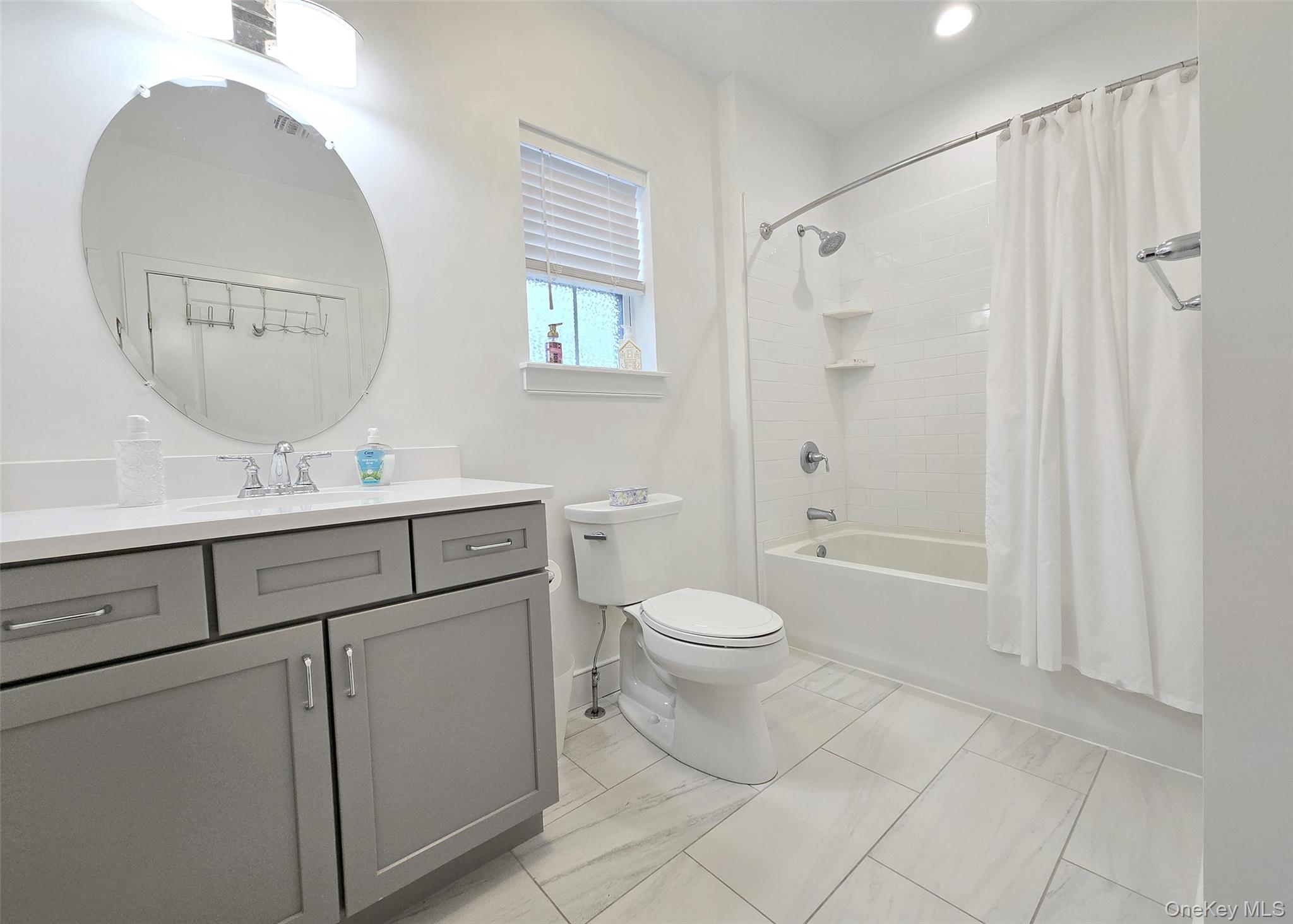 #12 photo, 20 Bayard Drive, Great River , NY 11730