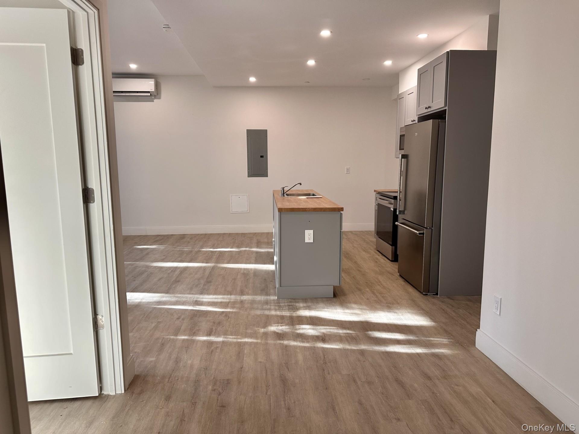 #2 photo, 362 W MERRICK Road, Valley Stream , NY 11580