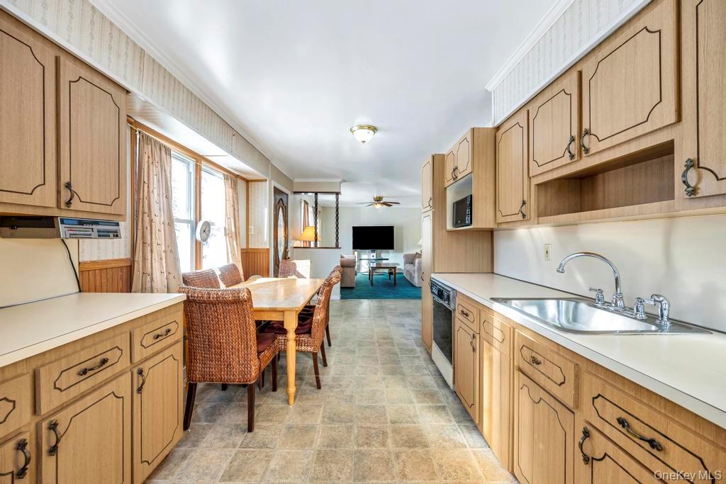 #15 photo, 1611 Baldwin Boulevard, Bay Shore , NY 11706