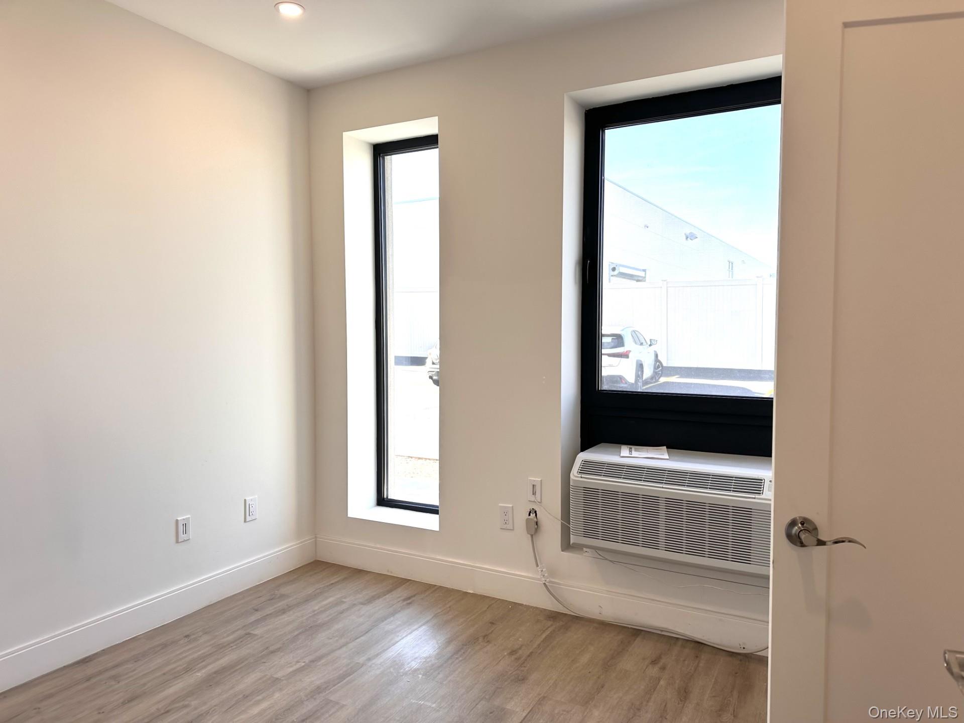 #4 photo, 362 W Merrick Road, Valley Stream , NY 11580