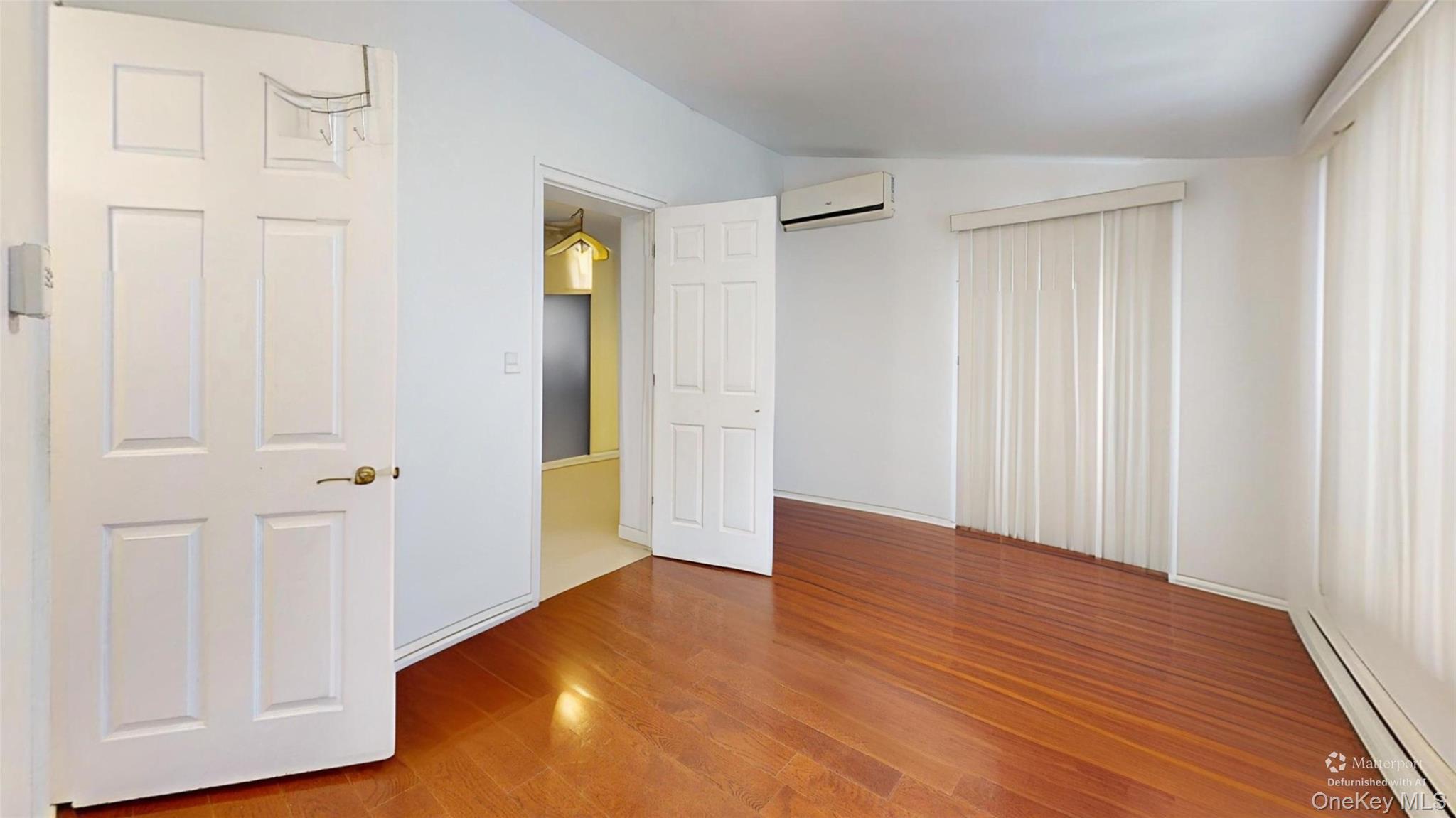 #5 photo, 14708 32nd Avenue, फ्लशिंग Flushing , NY 11354