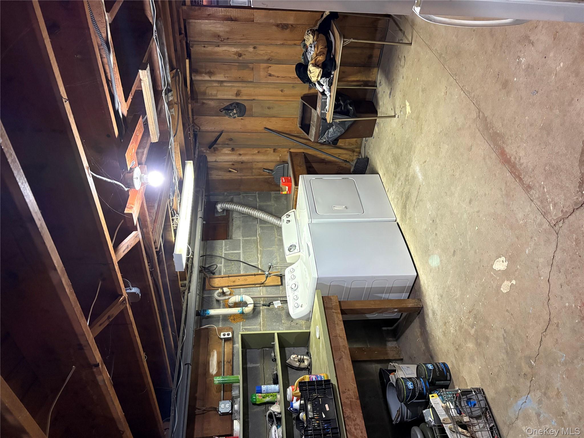 #17 photo, 18 Tyte Drive, Riverhead , NY 11901