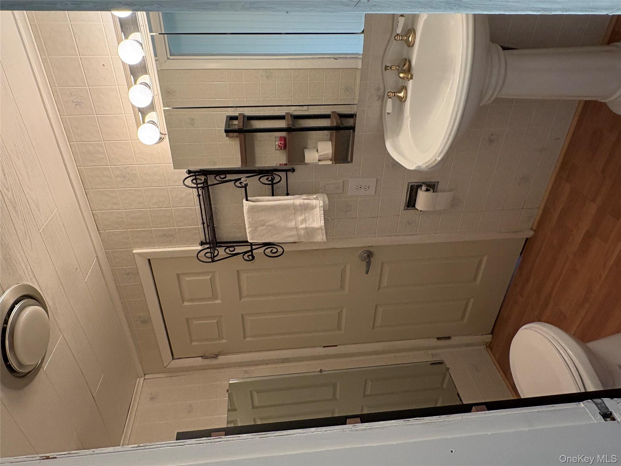 #7 photo, 18 Tyte Drive, Riverhead , NY 11901