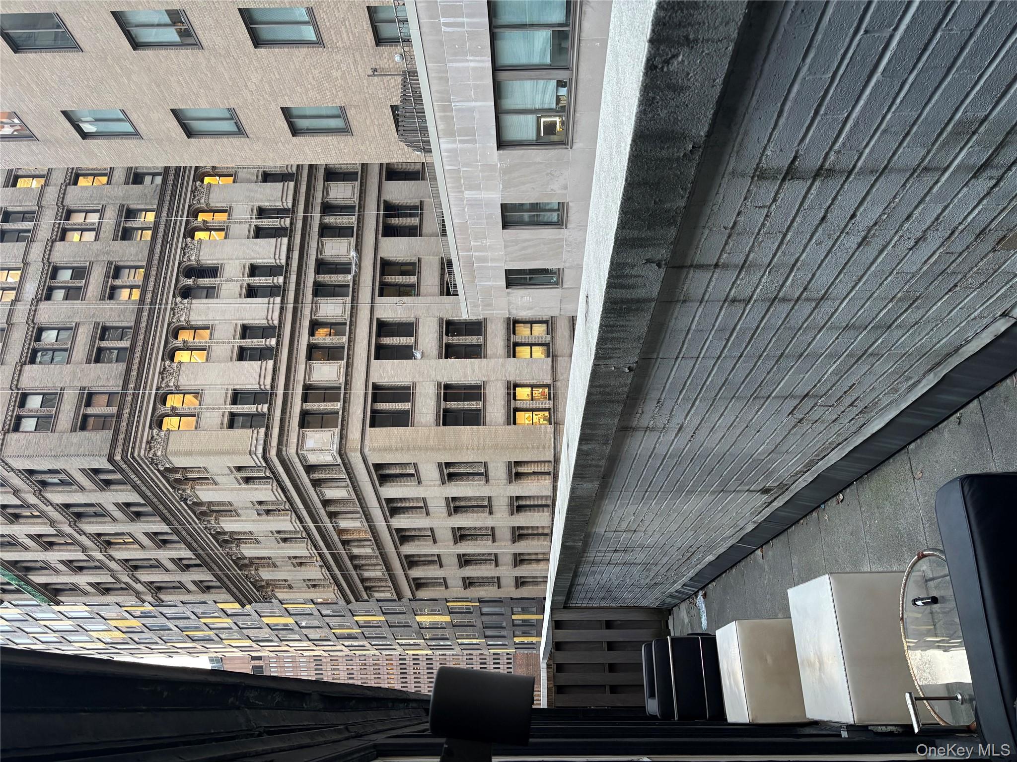 #10 photo, 55 Wall Street, New York (Manhattan) , NY 10005