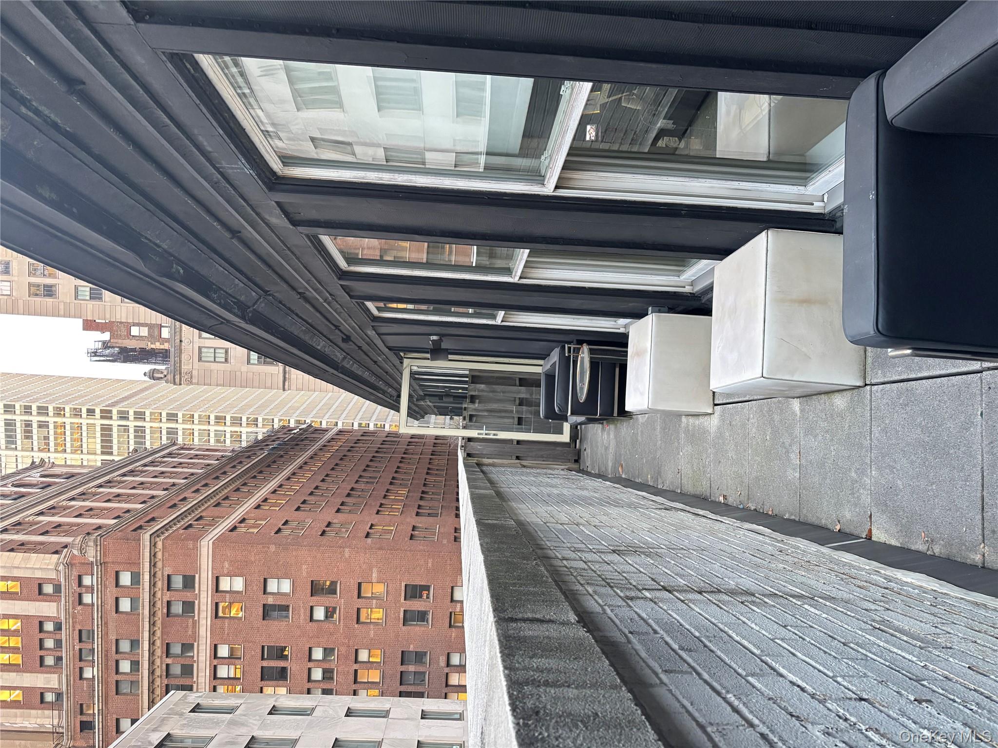 #11 photo, 55 Wall Street, New York (Manhattan) , NY 10005