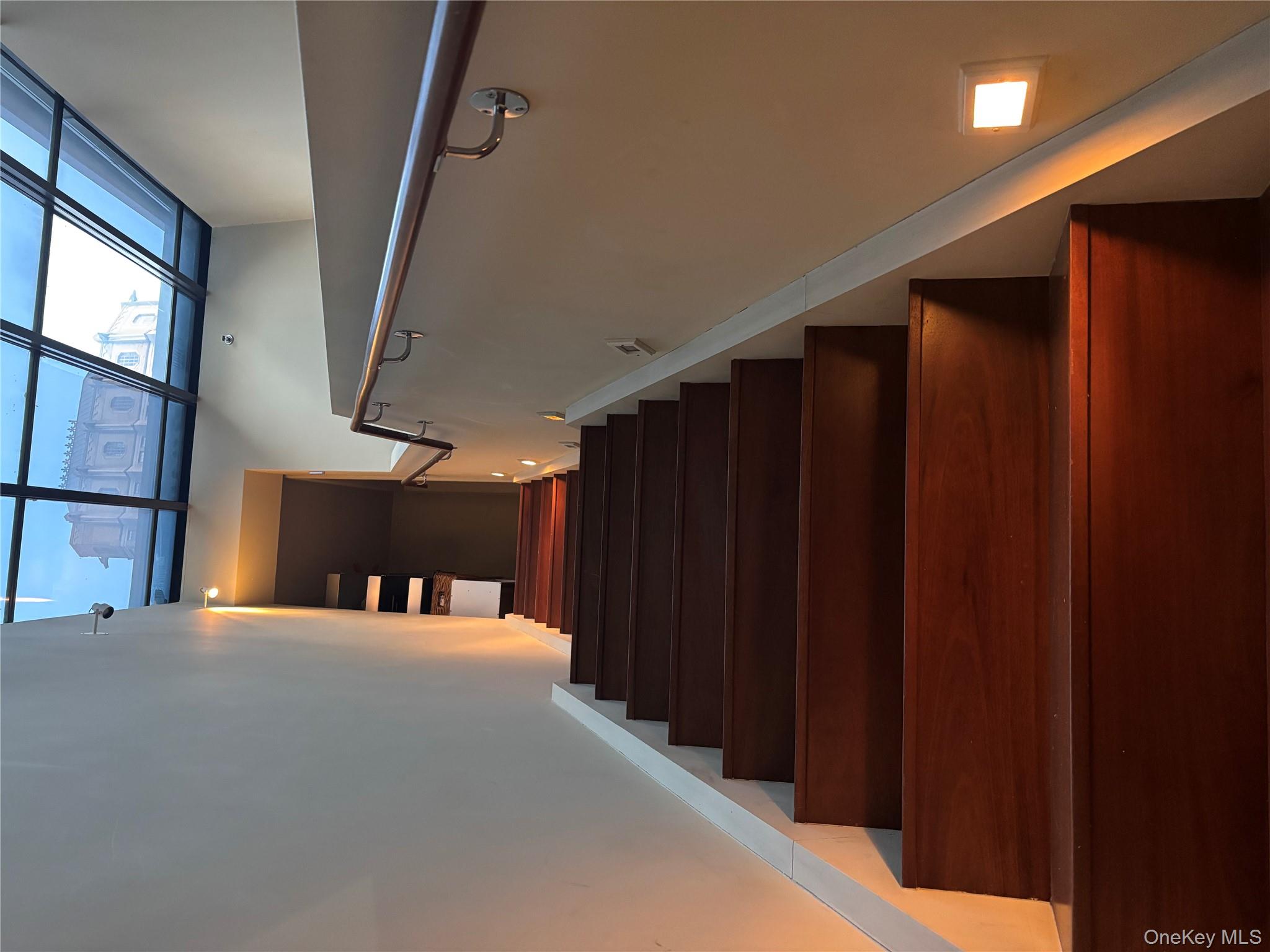 #12 photo, 55 Wall Street, New York (Manhattan) , NY 10005