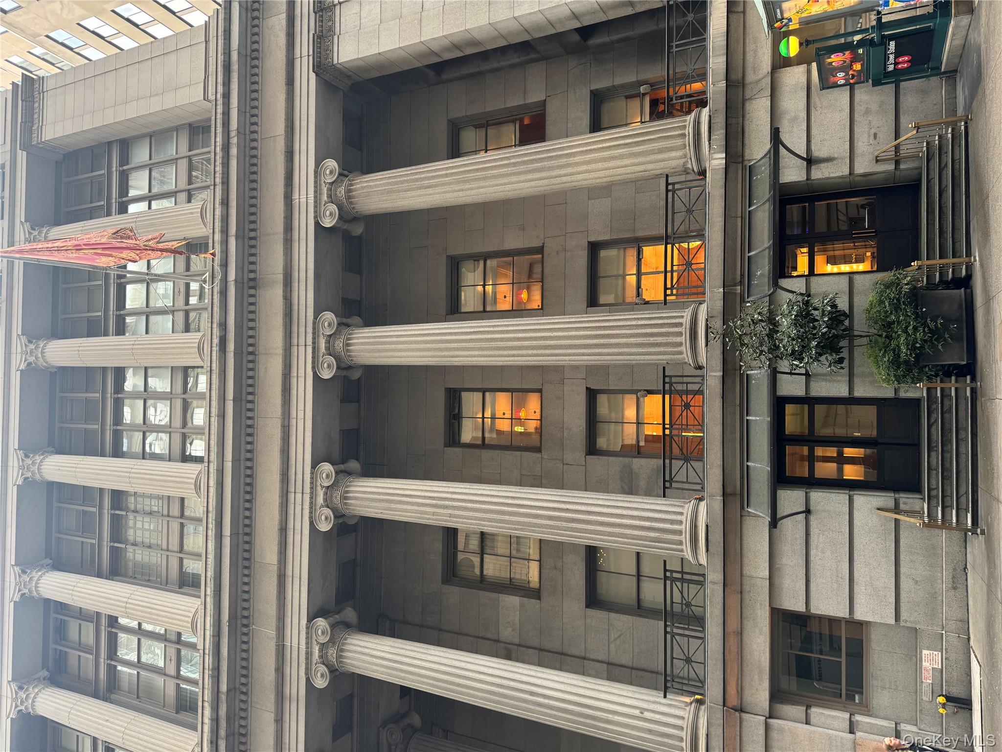 #2 photo, 55 Wall Street, New York (Manhattan) , NY 10005