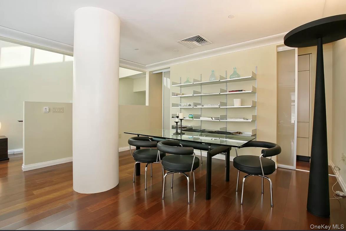 #5 photo, 55 Wall Street, New York (Manhattan) , NY 10005