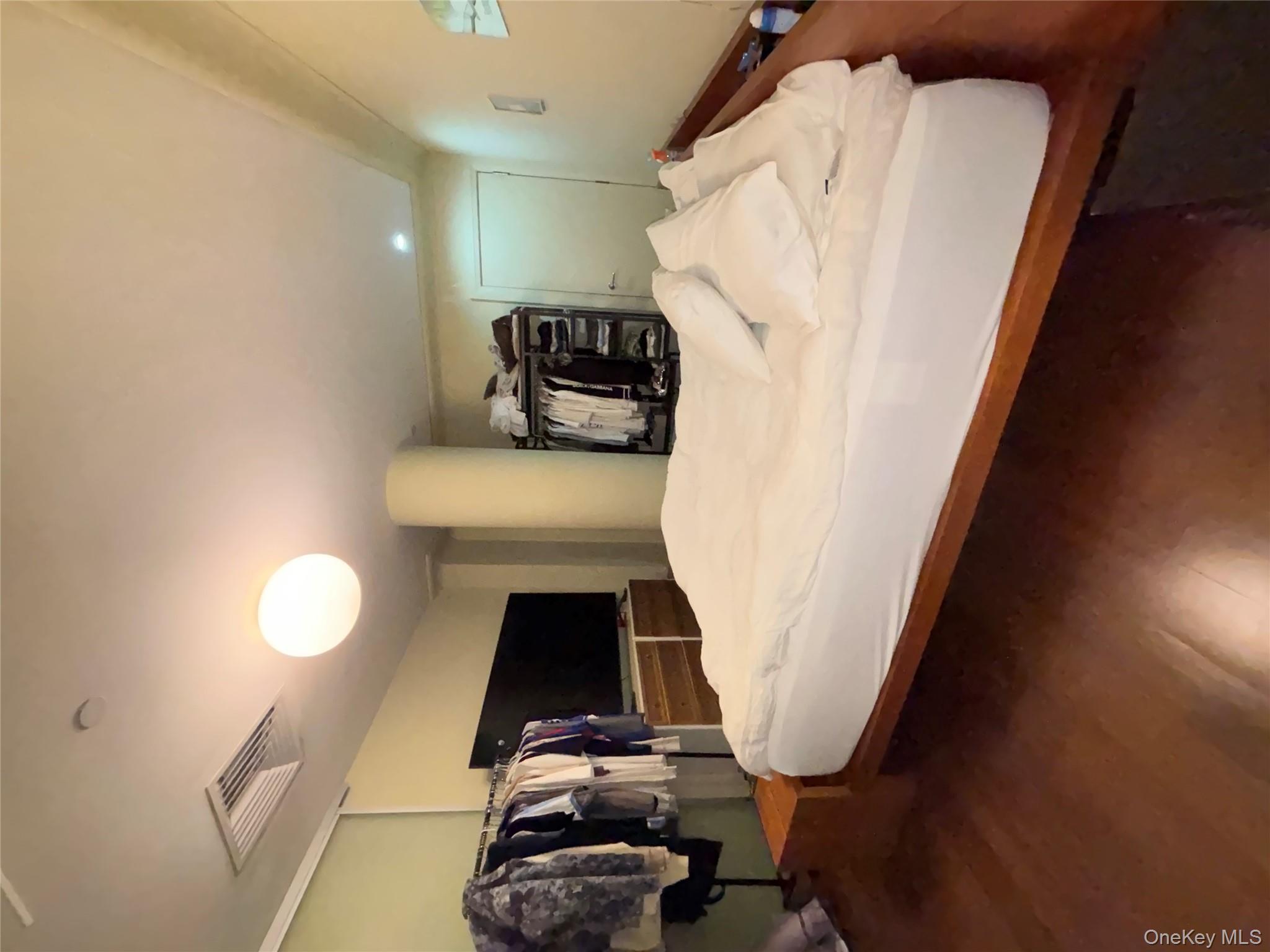 #8 photo, 55 Wall Street, New York (Manhattan) , NY 10005