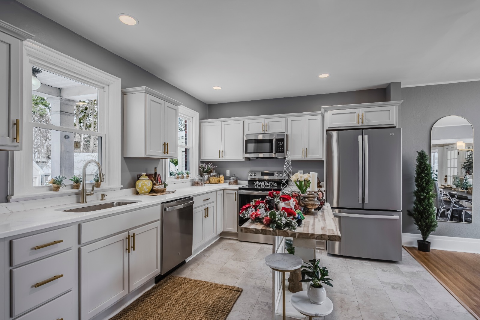 #26 photo, 2210 Douglas Crescent, Utica , NY 13501