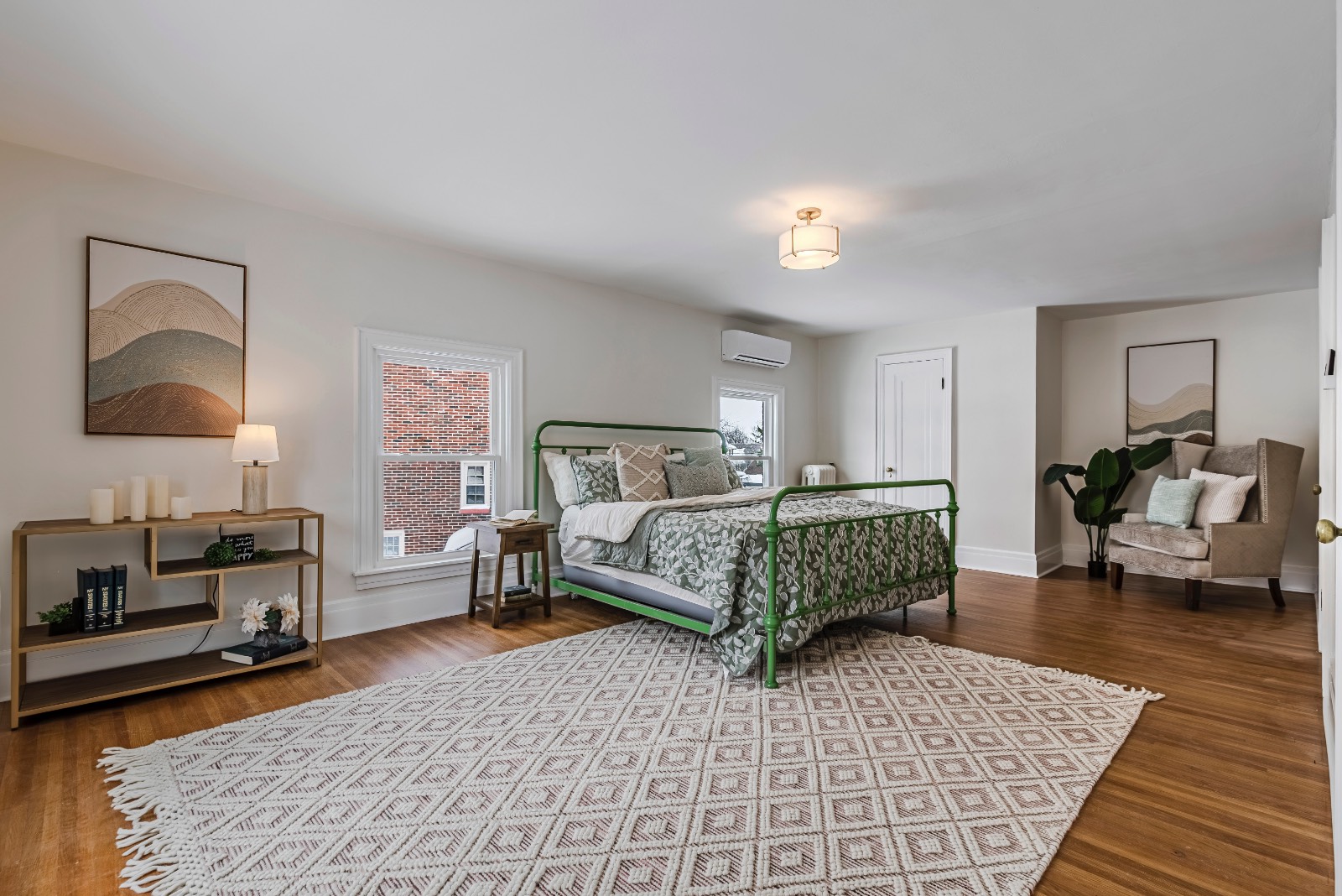 #31 photo, 2210 Douglas Crescent, Utica , NY 13501