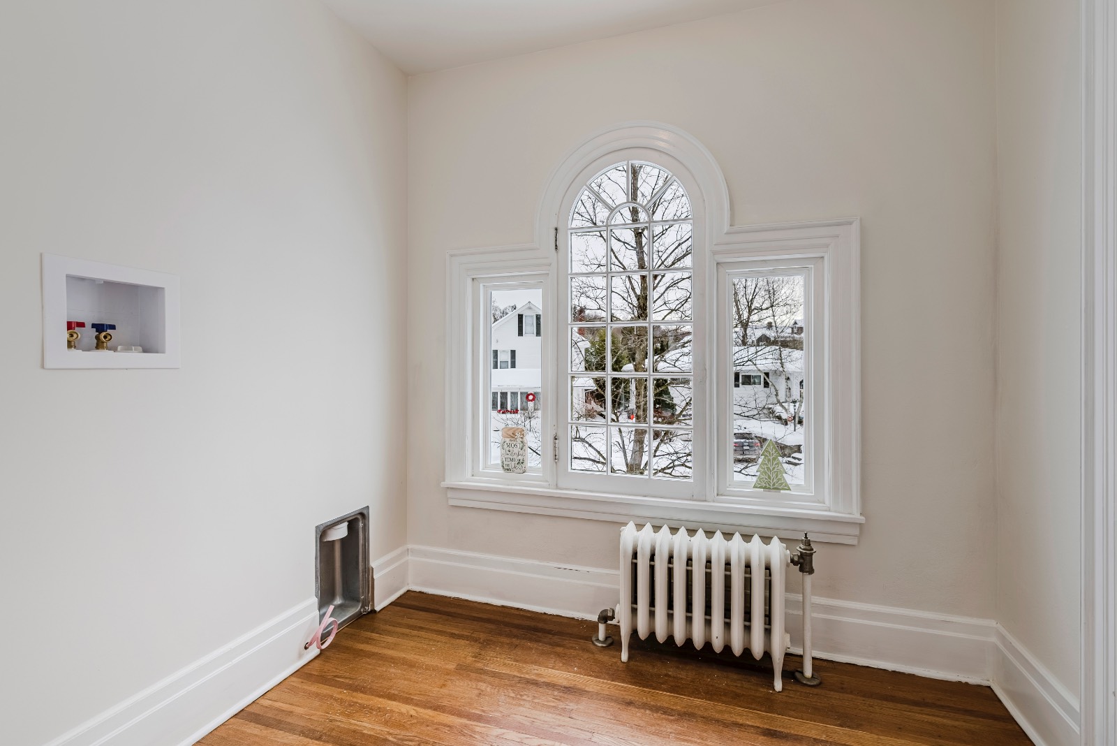 #41 photo, 2210 Douglas Crescent, Utica , NY 13501