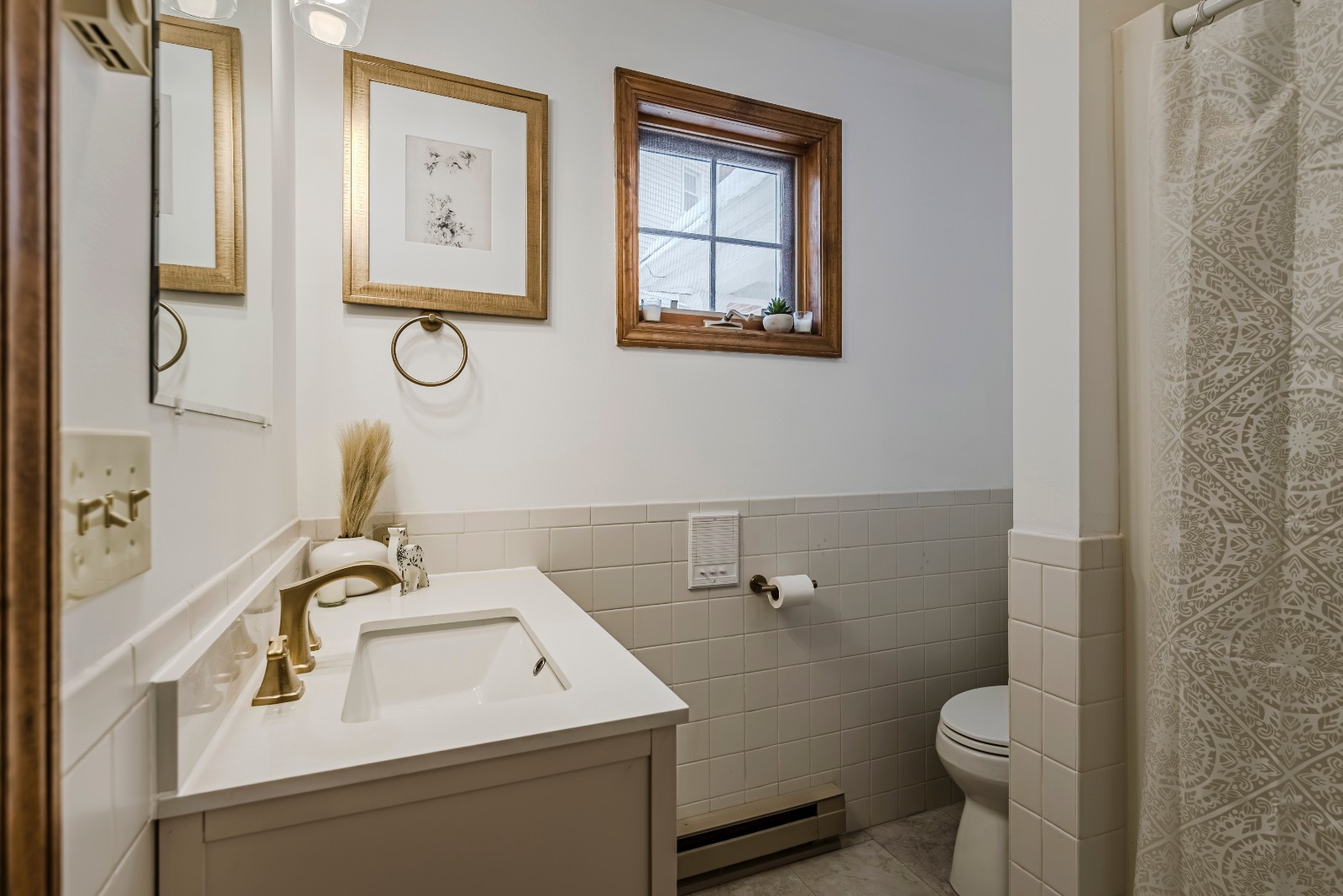 #46 photo, 2210 Douglas Crescent, Utica , NY 13501