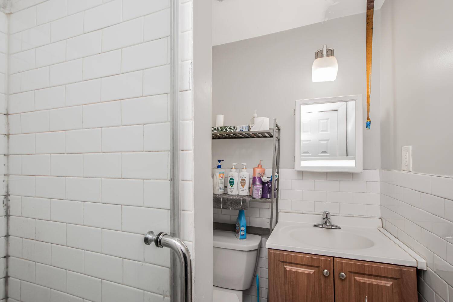 #14 photo, 1696 Monroe Ave, Claremont , NY 10457