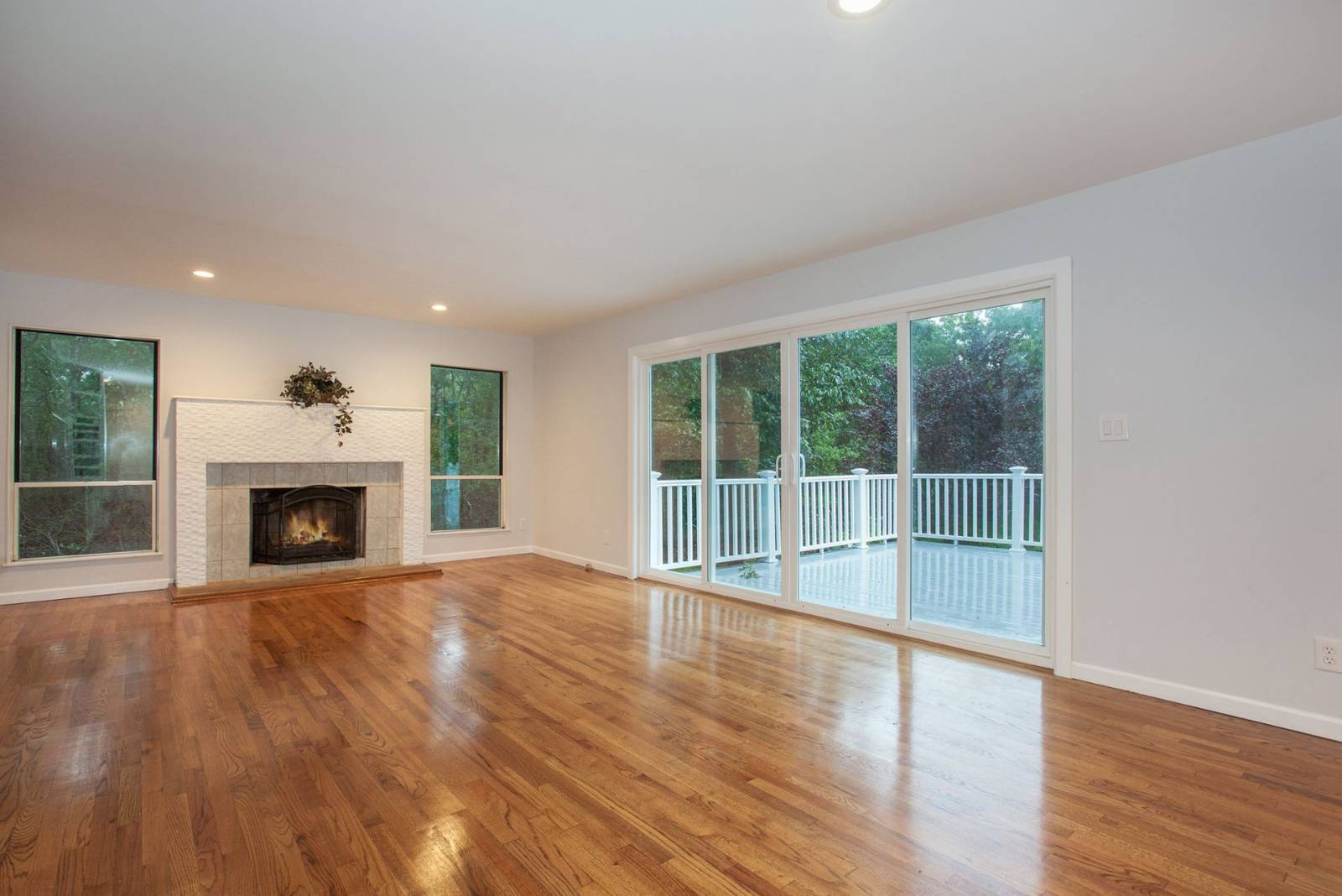 #10 photo, 12  N Ridge Road, Setauket , NY 11733