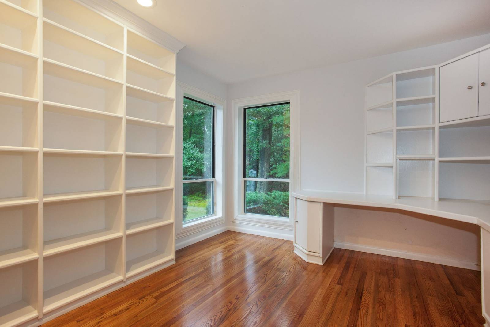 #15 photo, 12  N Ridge Road, Setauket , NY 11733