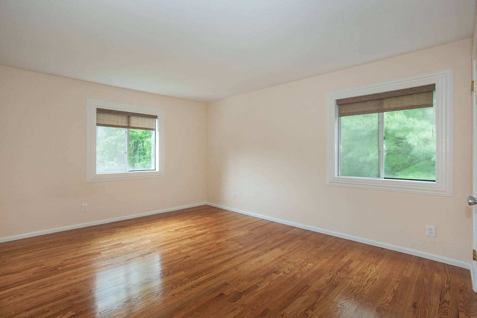 #17 photo, 12  N Ridge Road, Setauket , NY 11733