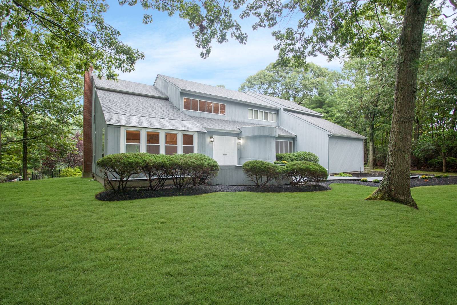 #3 photo, 12  N Ridge Road, Setauket , NY 11733