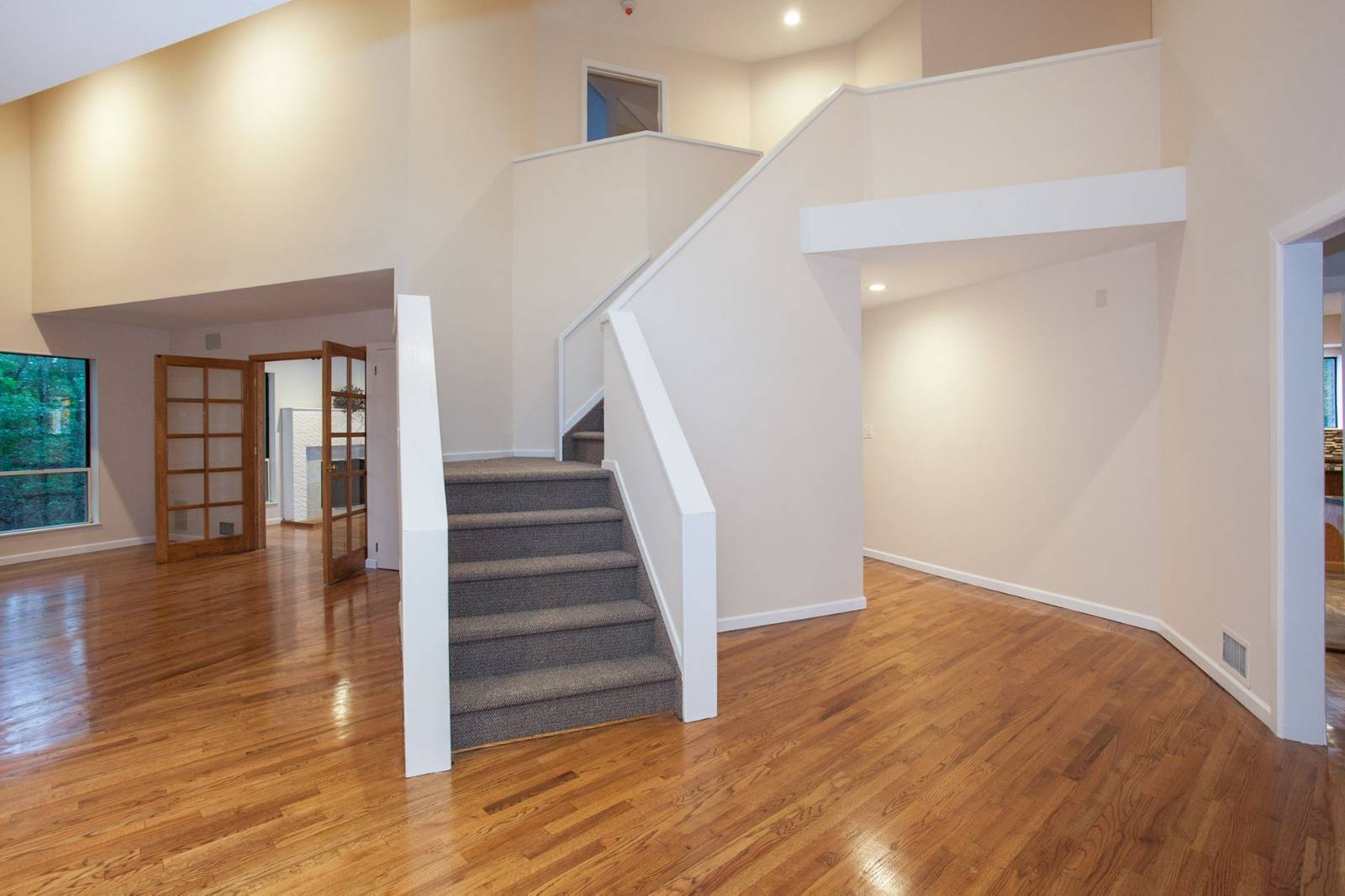 #4 photo, 12  N Ridge Road, Setauket , NY 11733