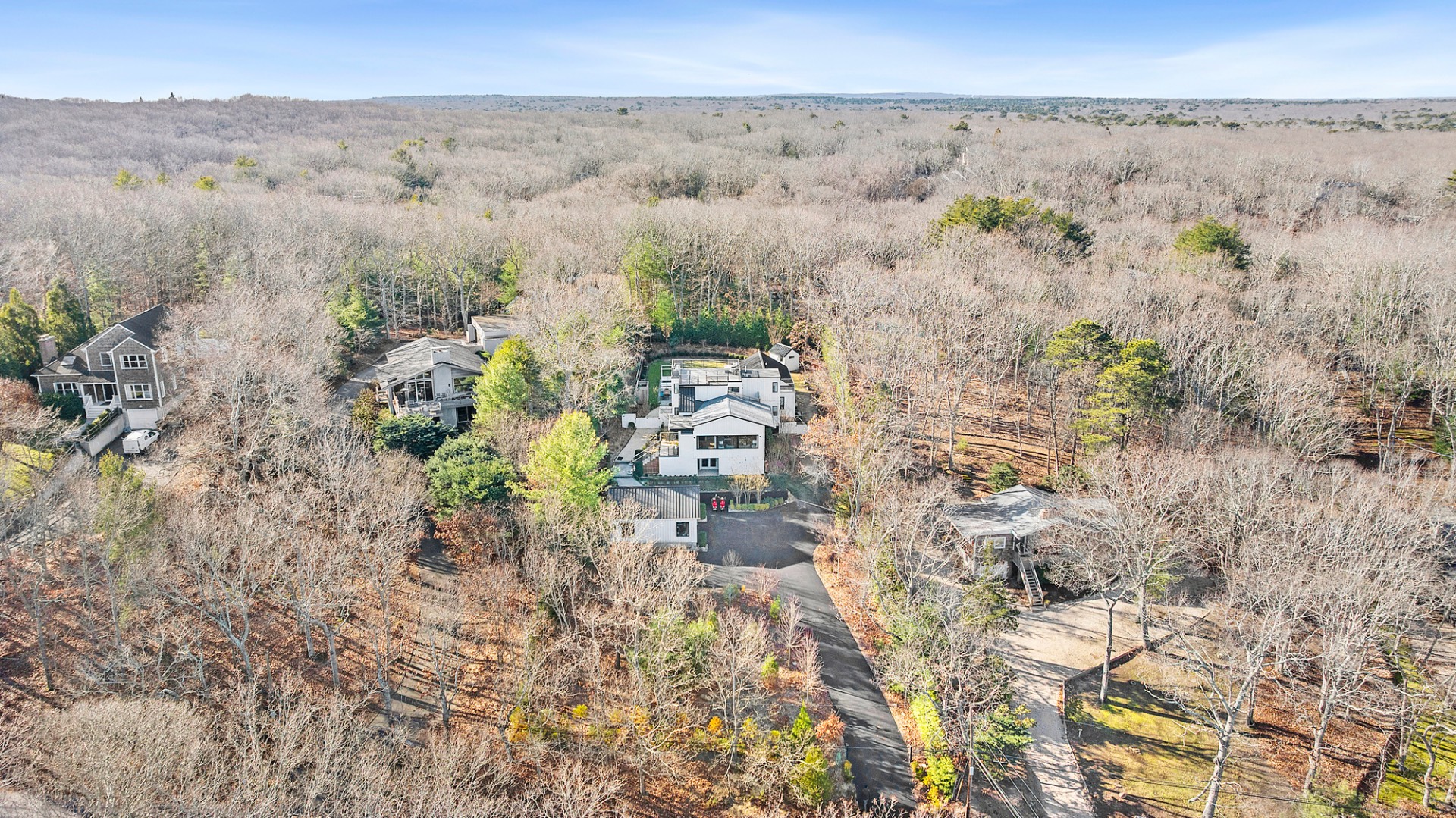 #29 photo, 33 Oyster Pond Lane, 롱 아일랜드 East Hampton , NY 11937