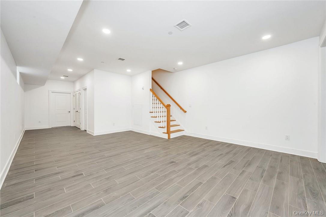 #19 photo, 233 Lincoln Avenue, West Harrison , NY 10604