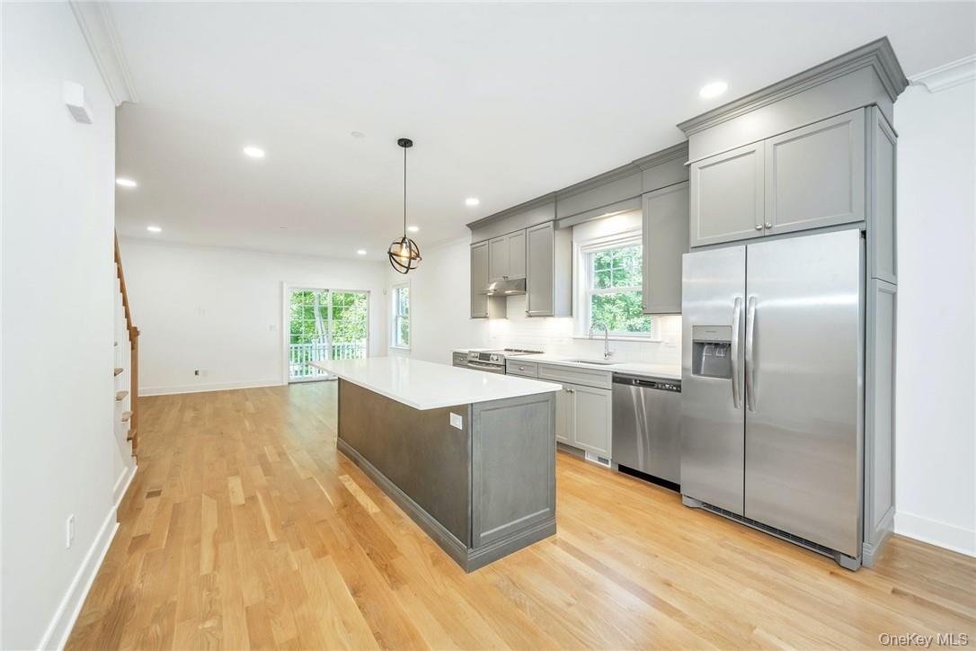 #5 photo, 233 Lincoln Avenue, West Harrison , NY 10604